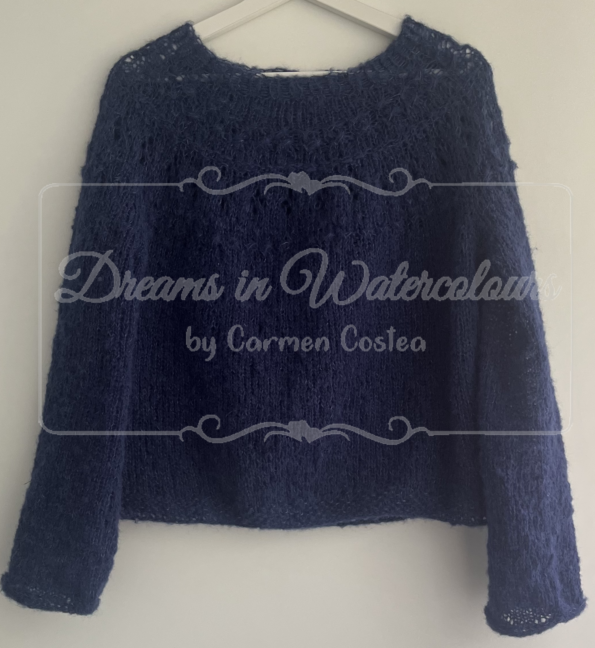 Blue alpaca sweater 2.png