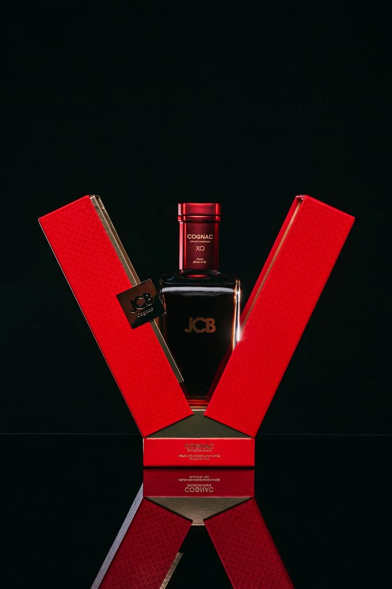 Coffret-Cognac-JCB-ERIC-BERTHES03.jpg