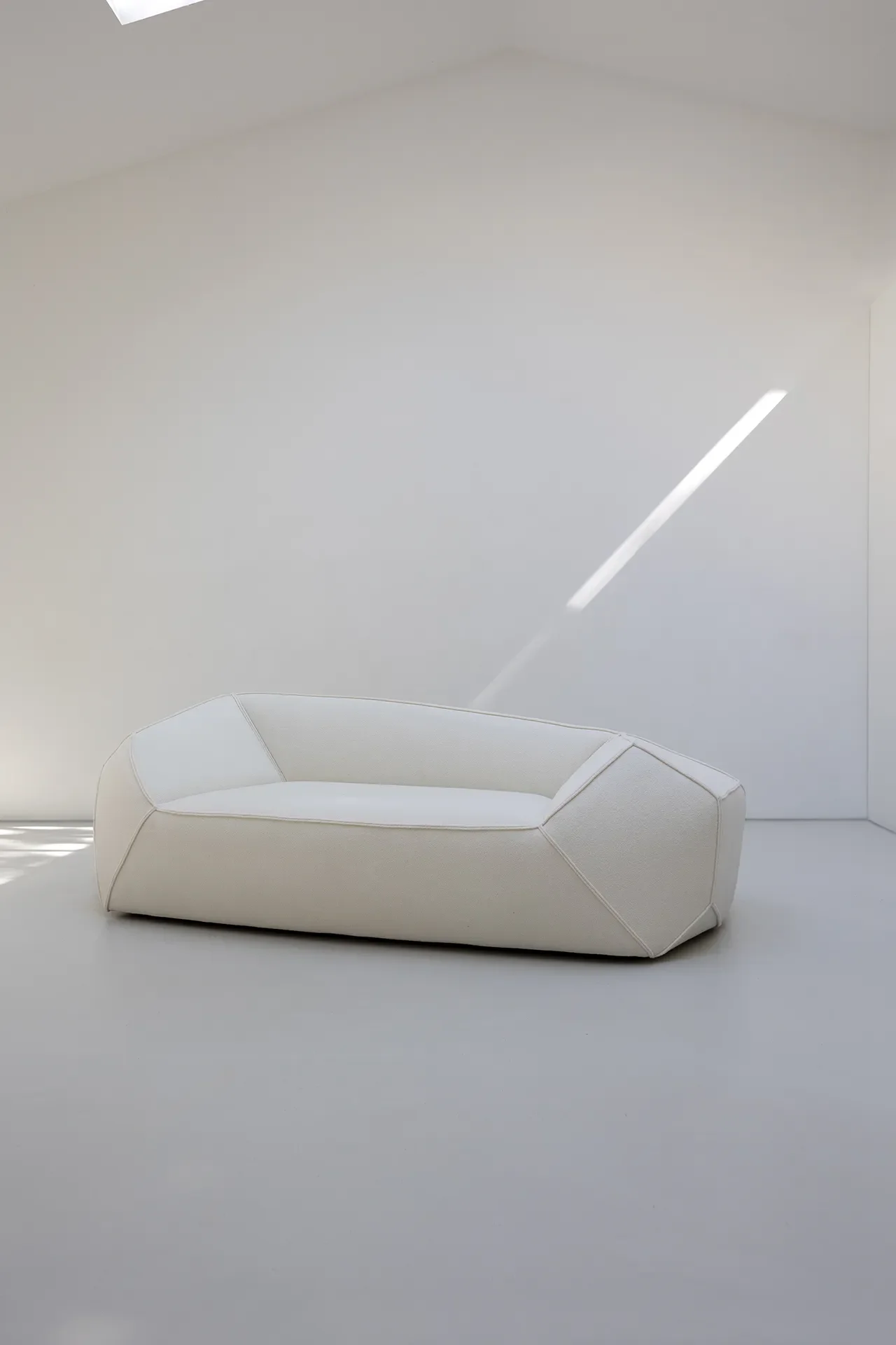 fauteuil-perspective-eric-berthes-24.webp