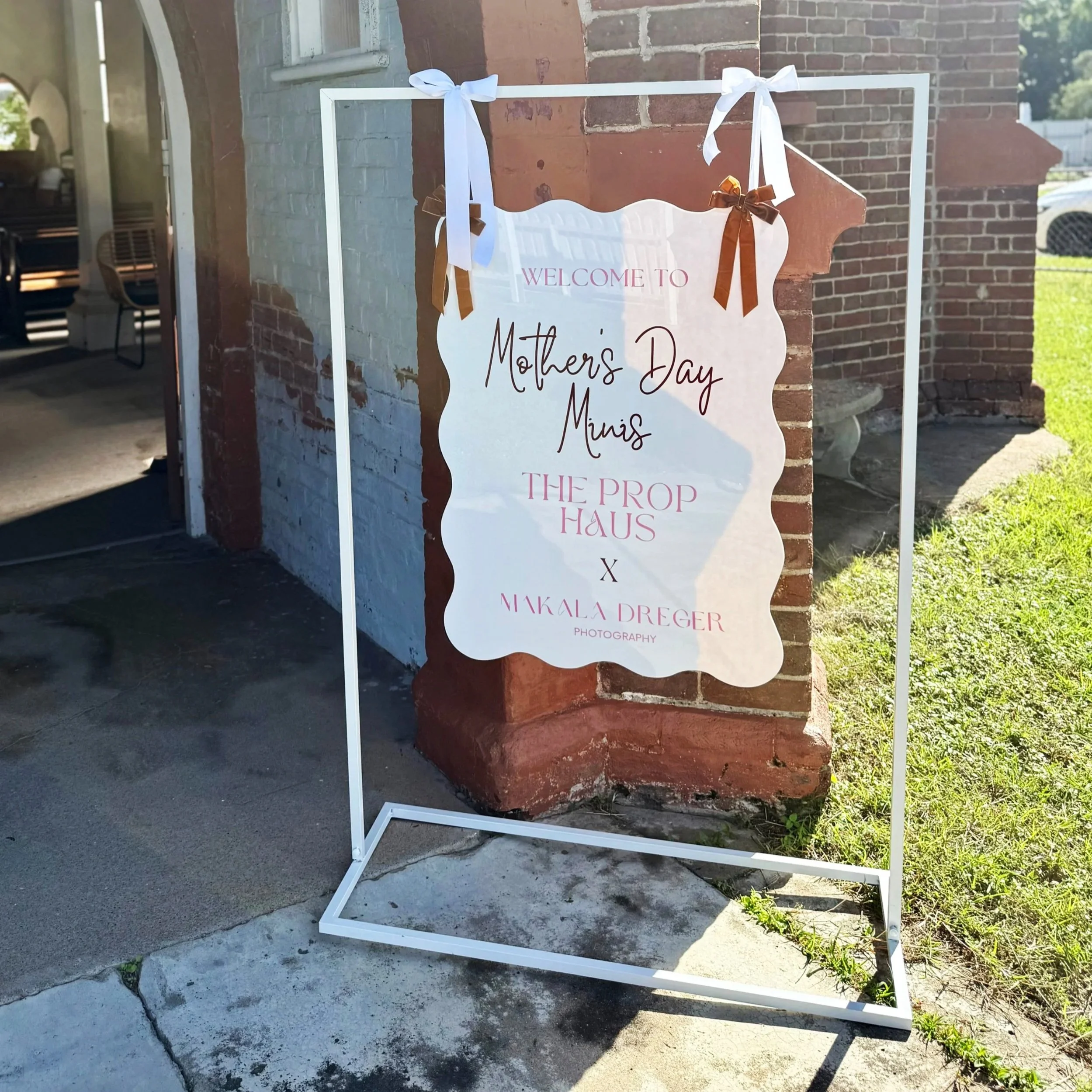 SIGNAGE+FRAME+.jpg