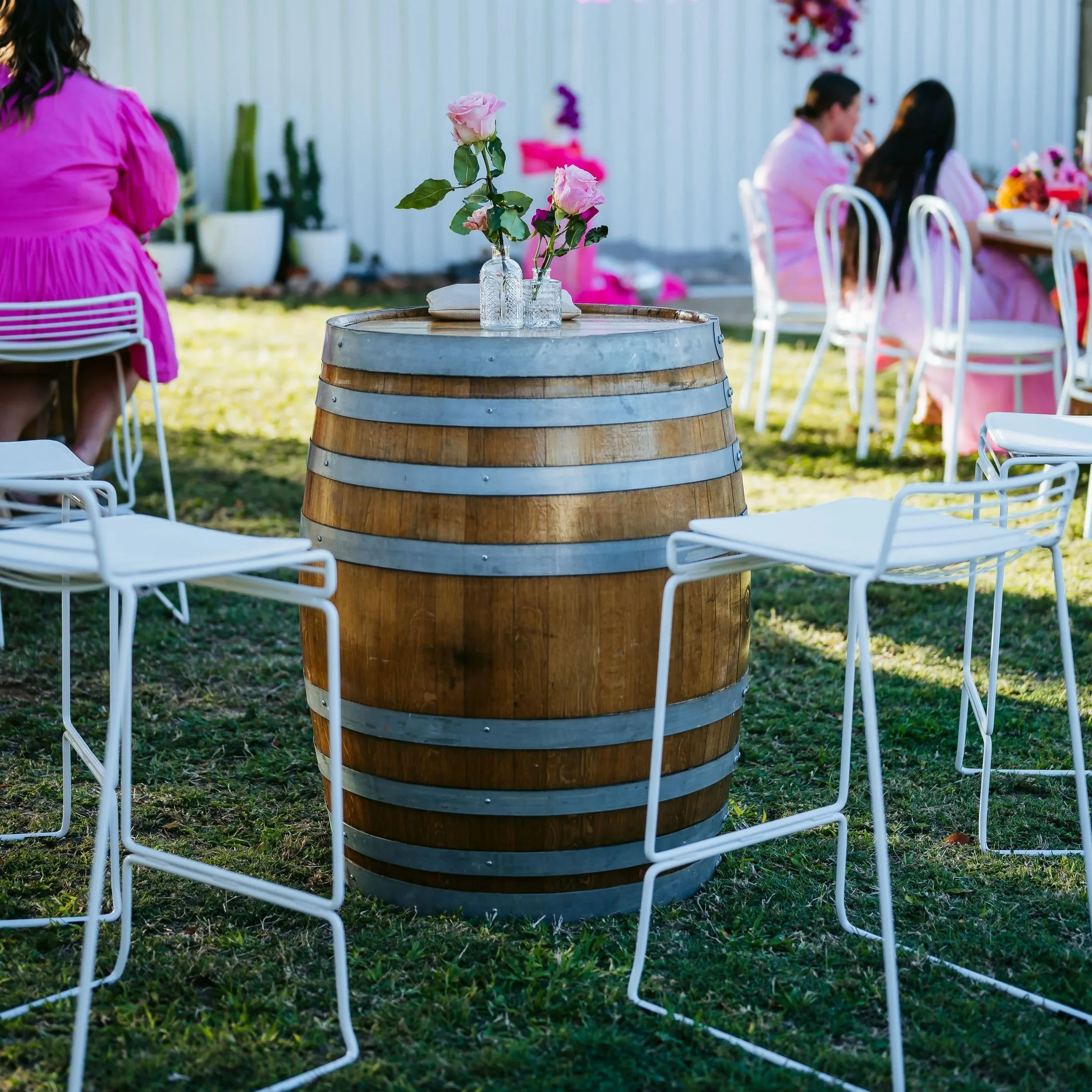 BAR+STOOL+LOW+BACK__1.jpg