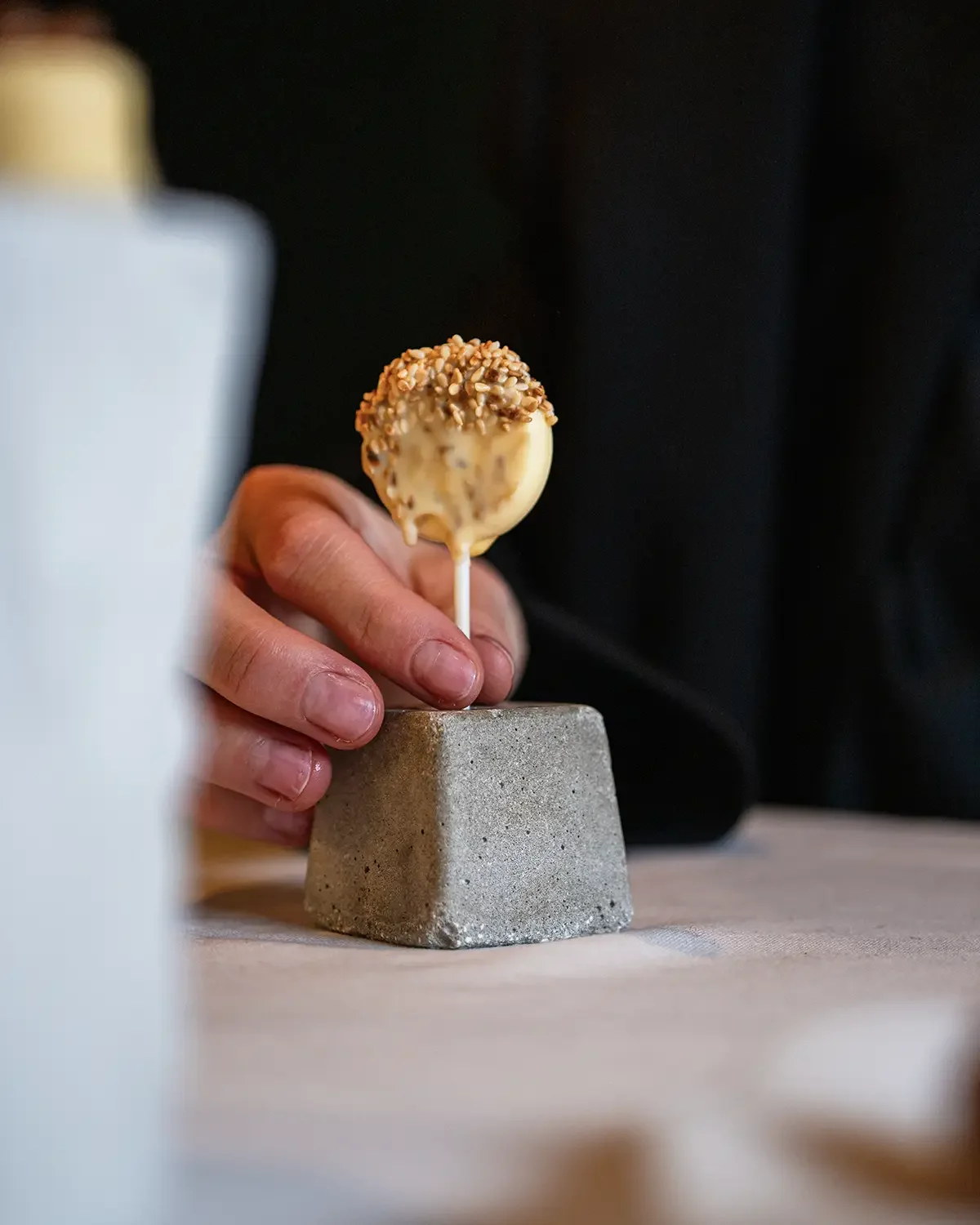 Cuisine gastronomique du chef Olivier Massart au restaurant OM à Embourg en Belgique