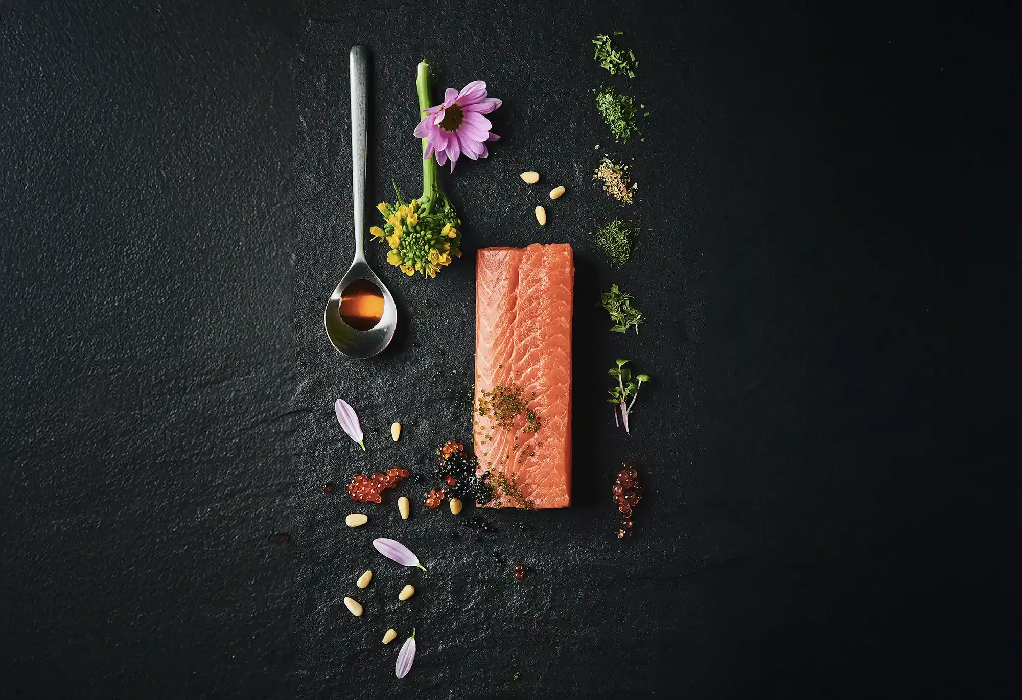 Cuisine gastronomique du chef Olivier Massart au restaurant OM à Embourg en Belgique