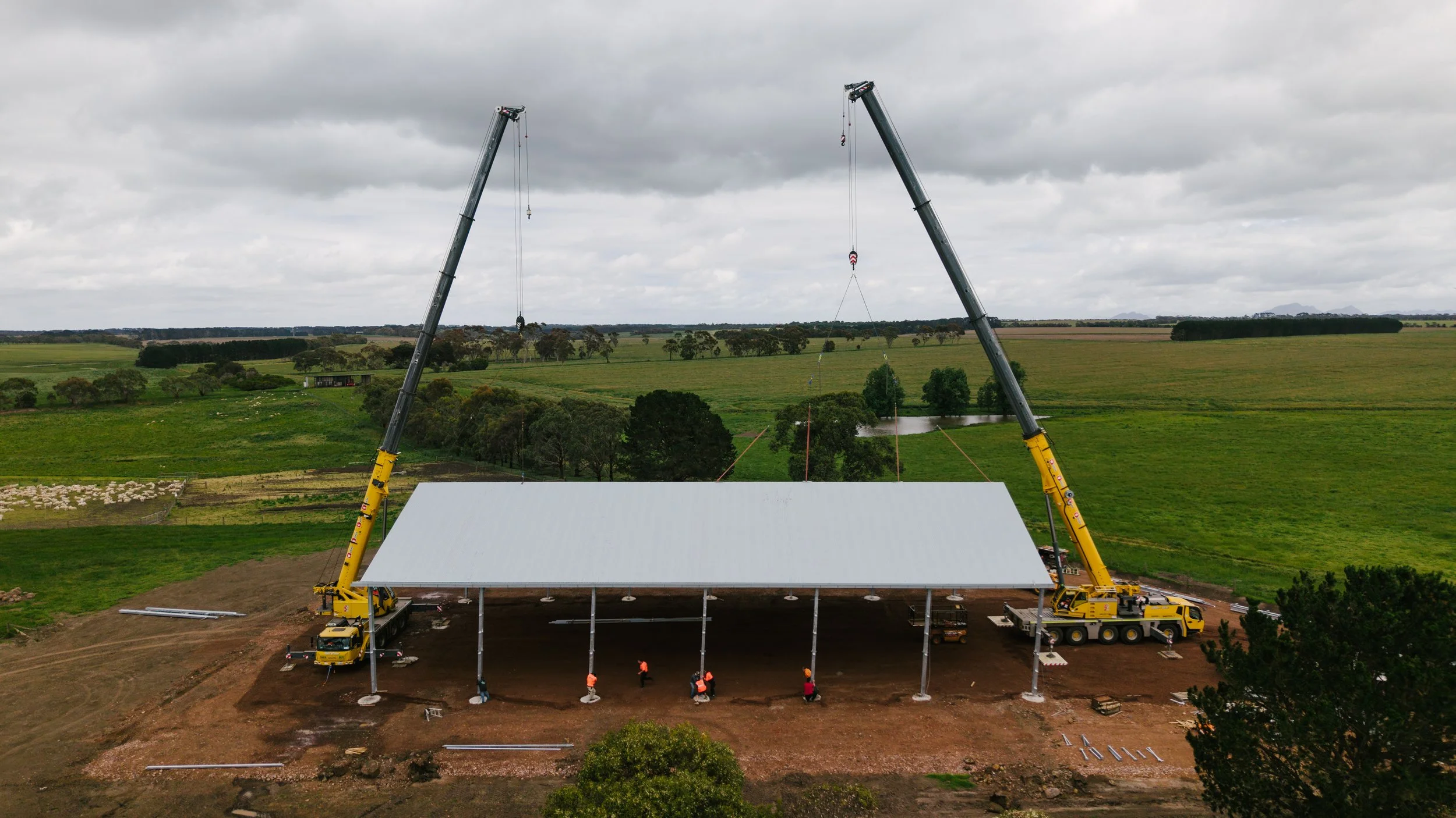 NewShed_Lifting_20.jpg
