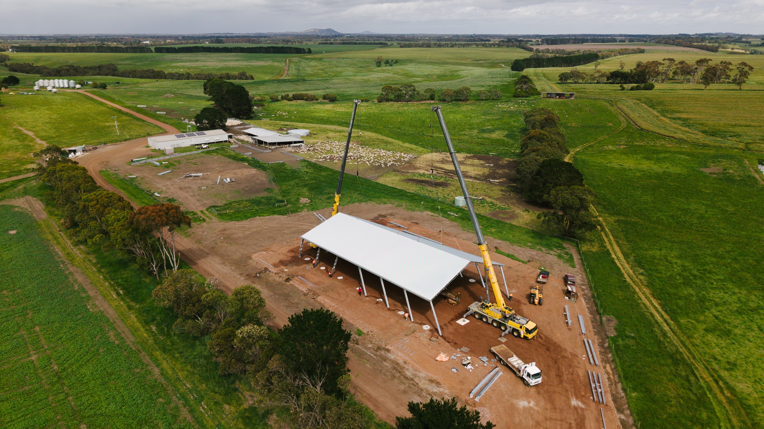 NewShed_Lifting_9.jpg