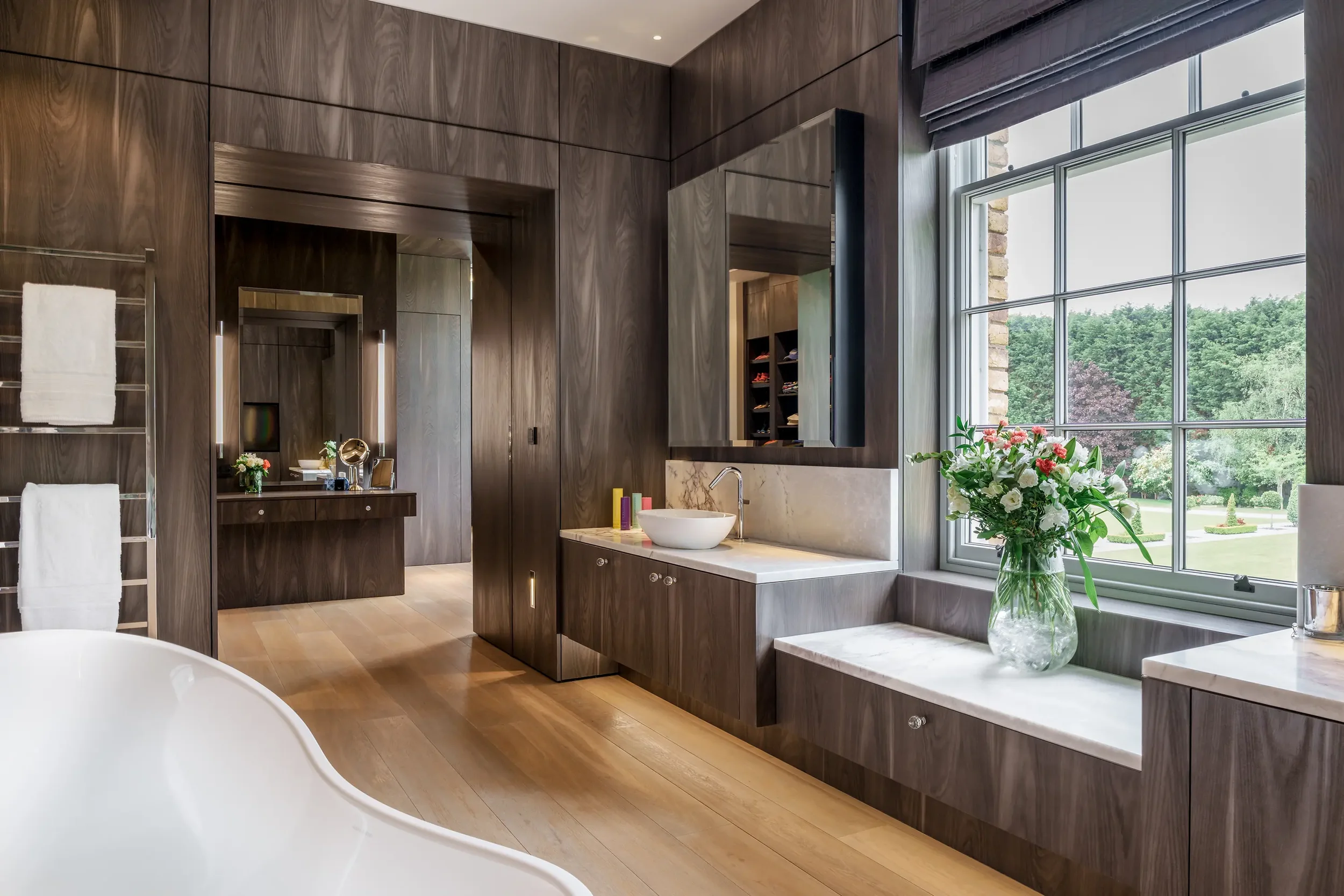Interiors_master_01.webp