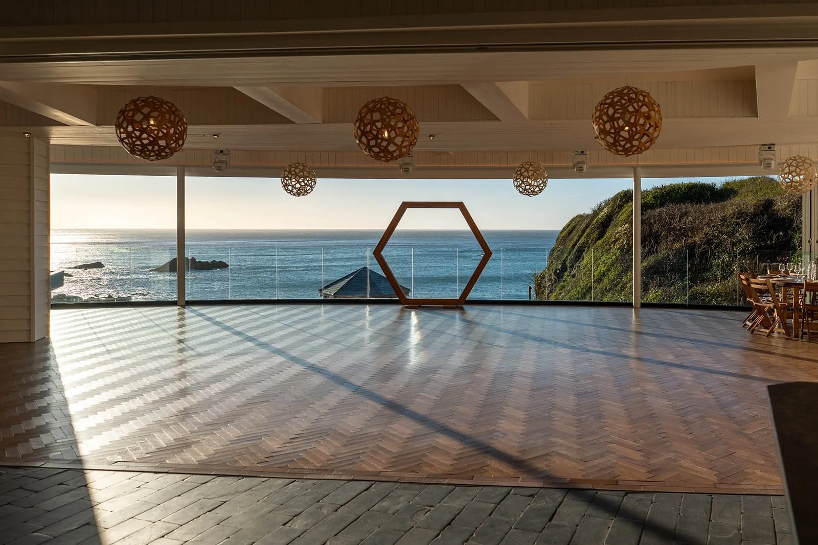 Tunnels-beaches-uk-wedding-venue-Devon-4.jpg