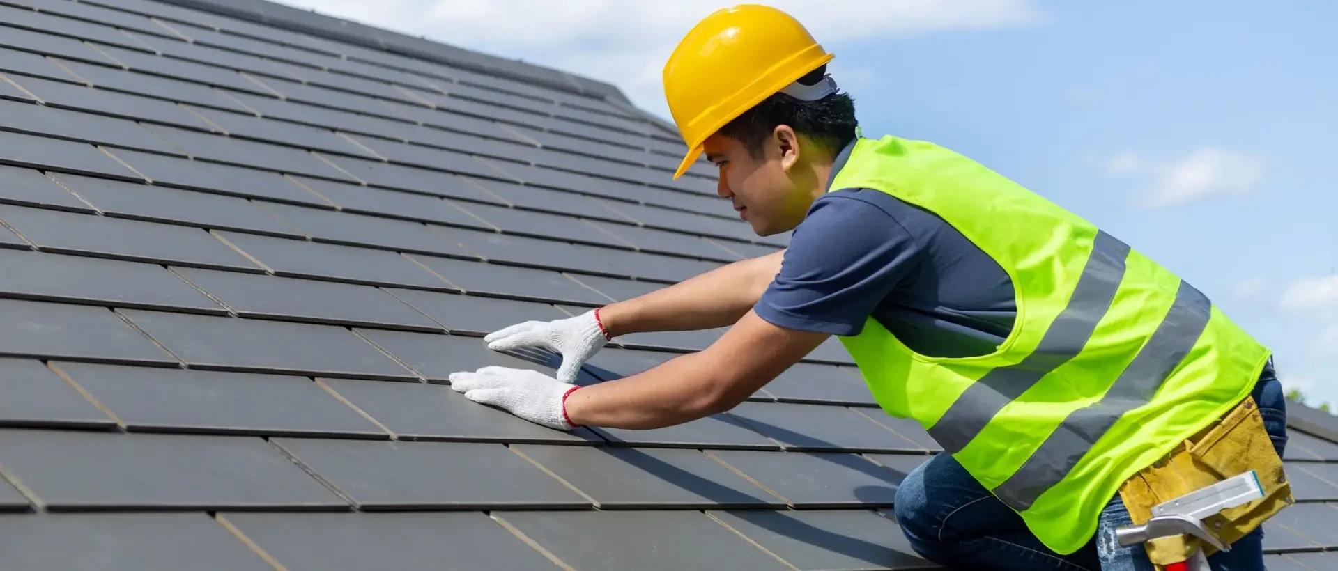 What-Are-Slate-Roofing-Tiles.webp