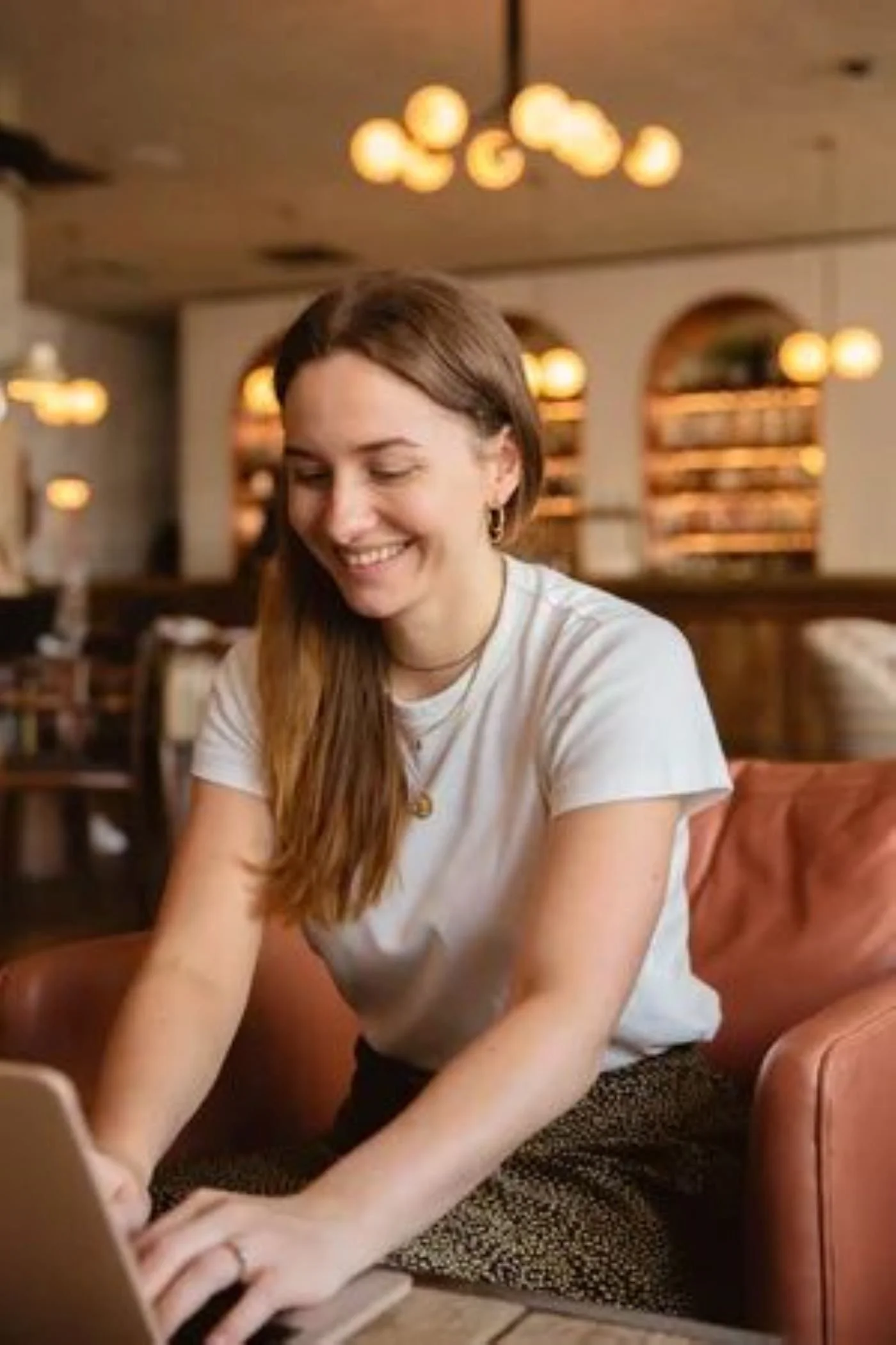 Hana Clode providing digital marketing support for interior designers and design-led businesses.