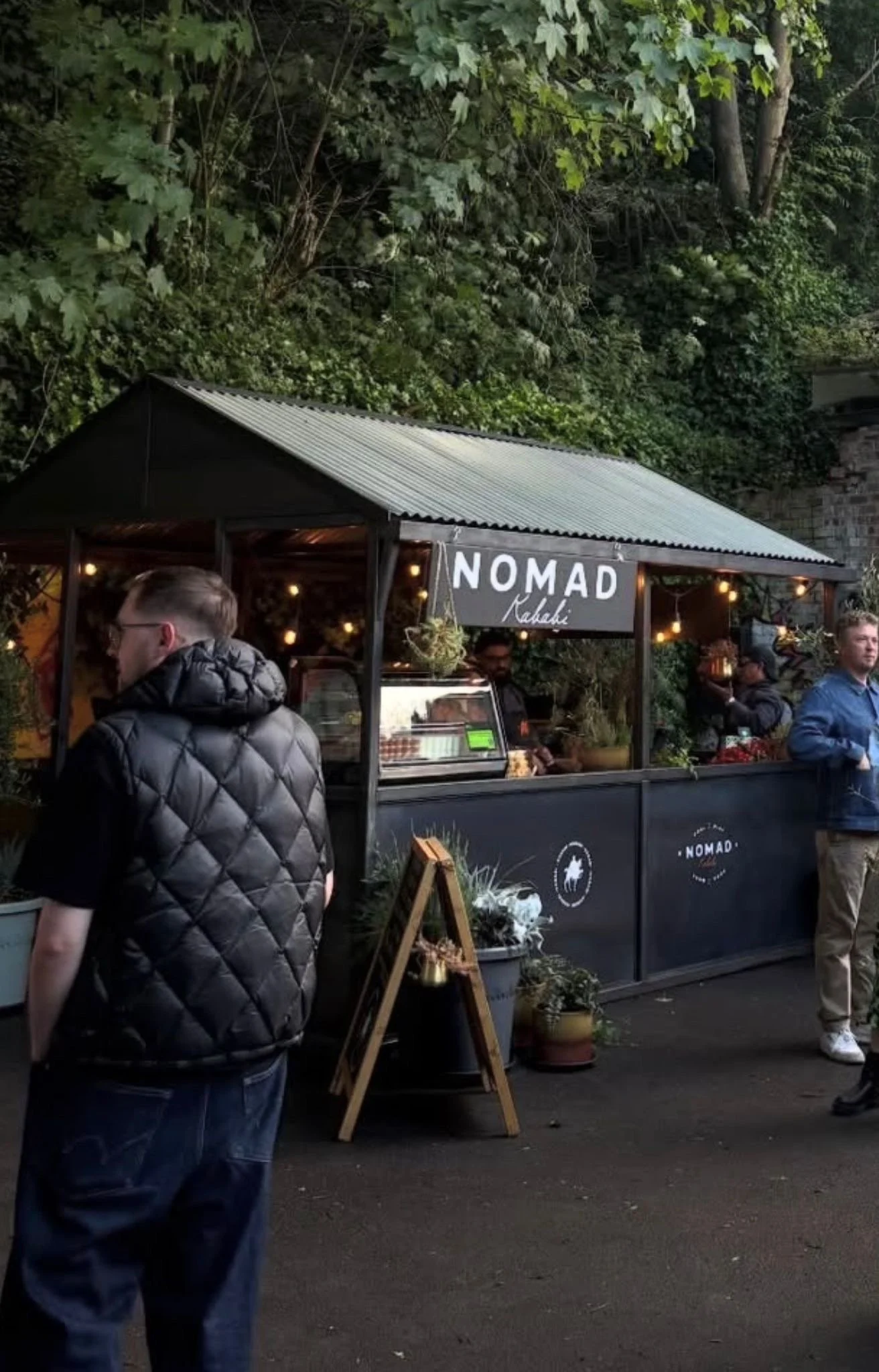 bespoke metal pop up restaurant