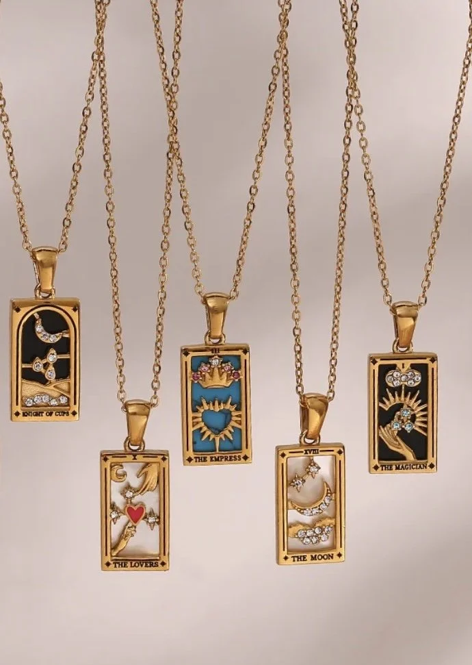 Tarot necklace