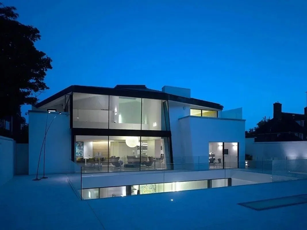 Link to Residential Projects - photo of the rear façade of Sheldon Avenue House Hampstead