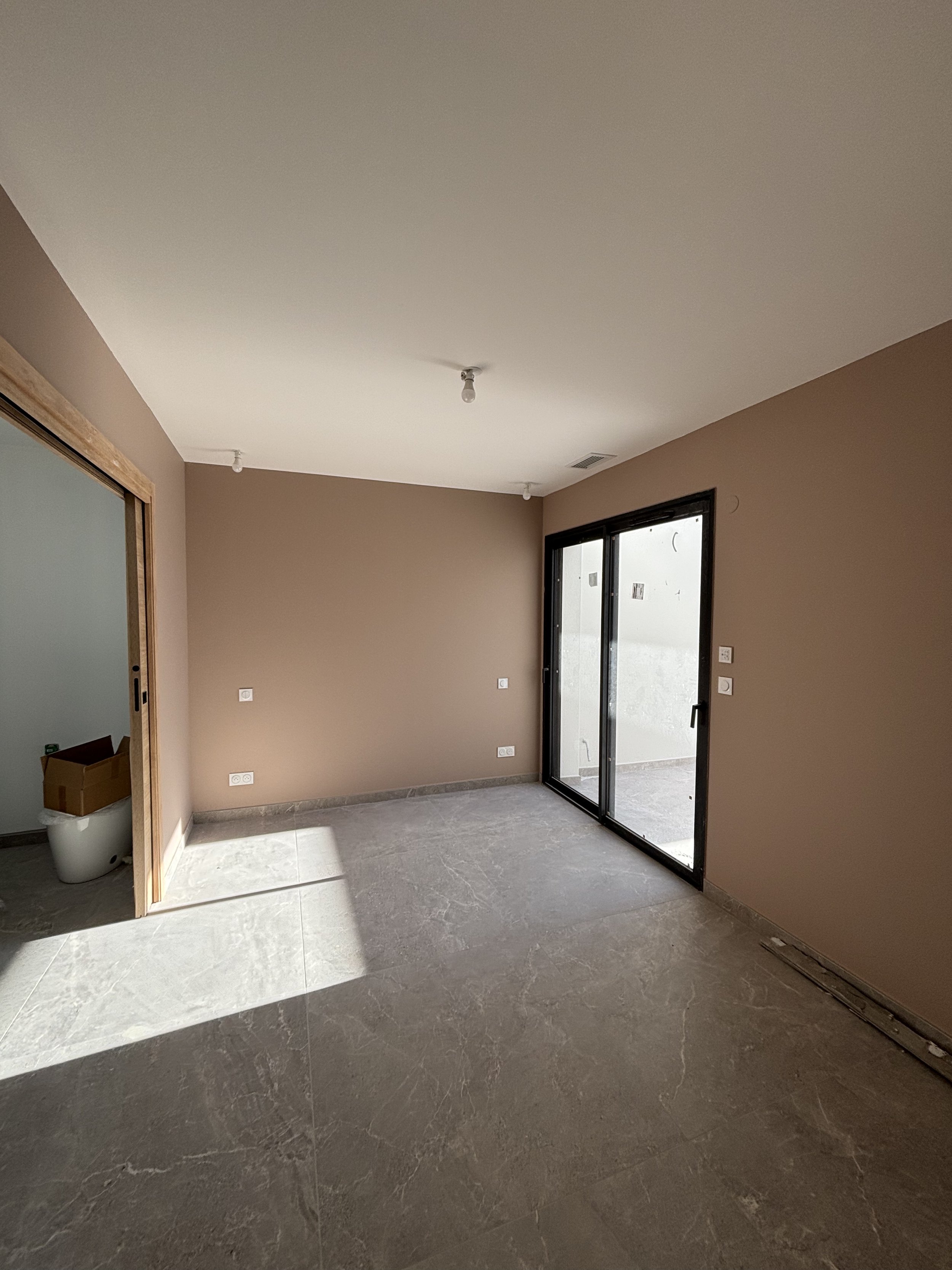 Peintre en bâtiment Pyrénées-Orientales – travaux de rénovation