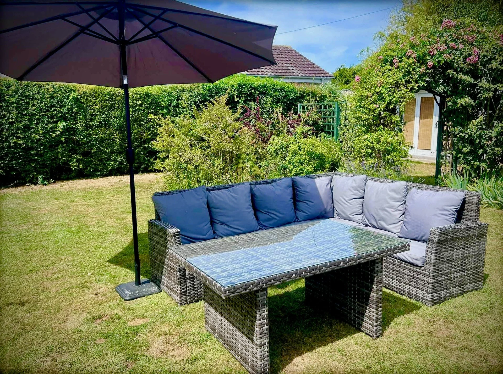 Britmead Guesthouse, Bed & Breakfast, Rope & Rudder, Continental Breakfast, Stay, Dine, Lounge, Relax, Explore, West Bay, Bridport, Dorset, Adventure, Overnight, Boutique