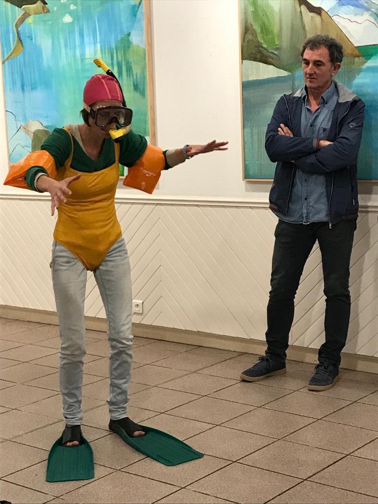 vernissage-performance juliette june.jpg