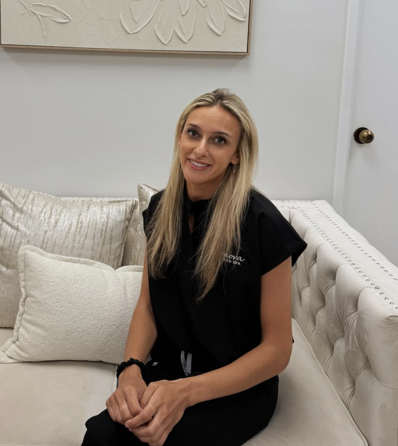 Elizabeth Russis, Renova Medspa in Northbrook, IL, 60062