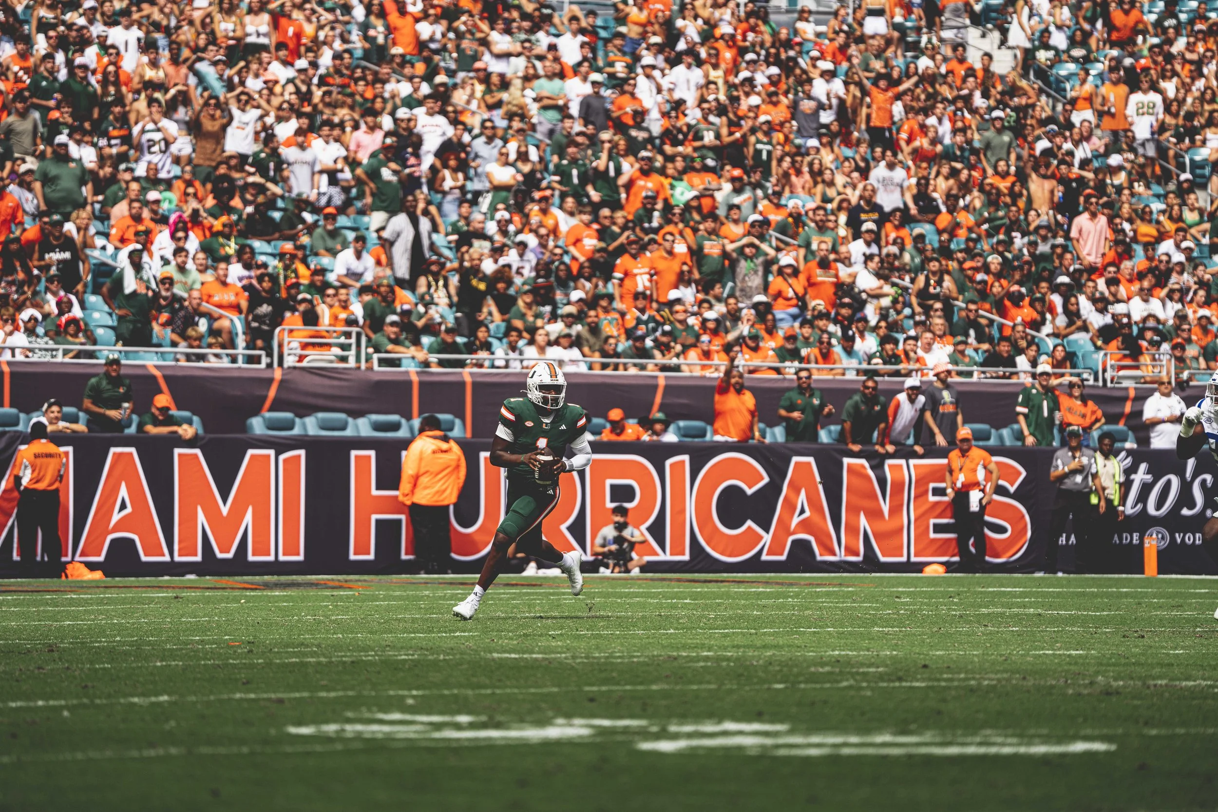 FB_MO_241102_64777.jpg