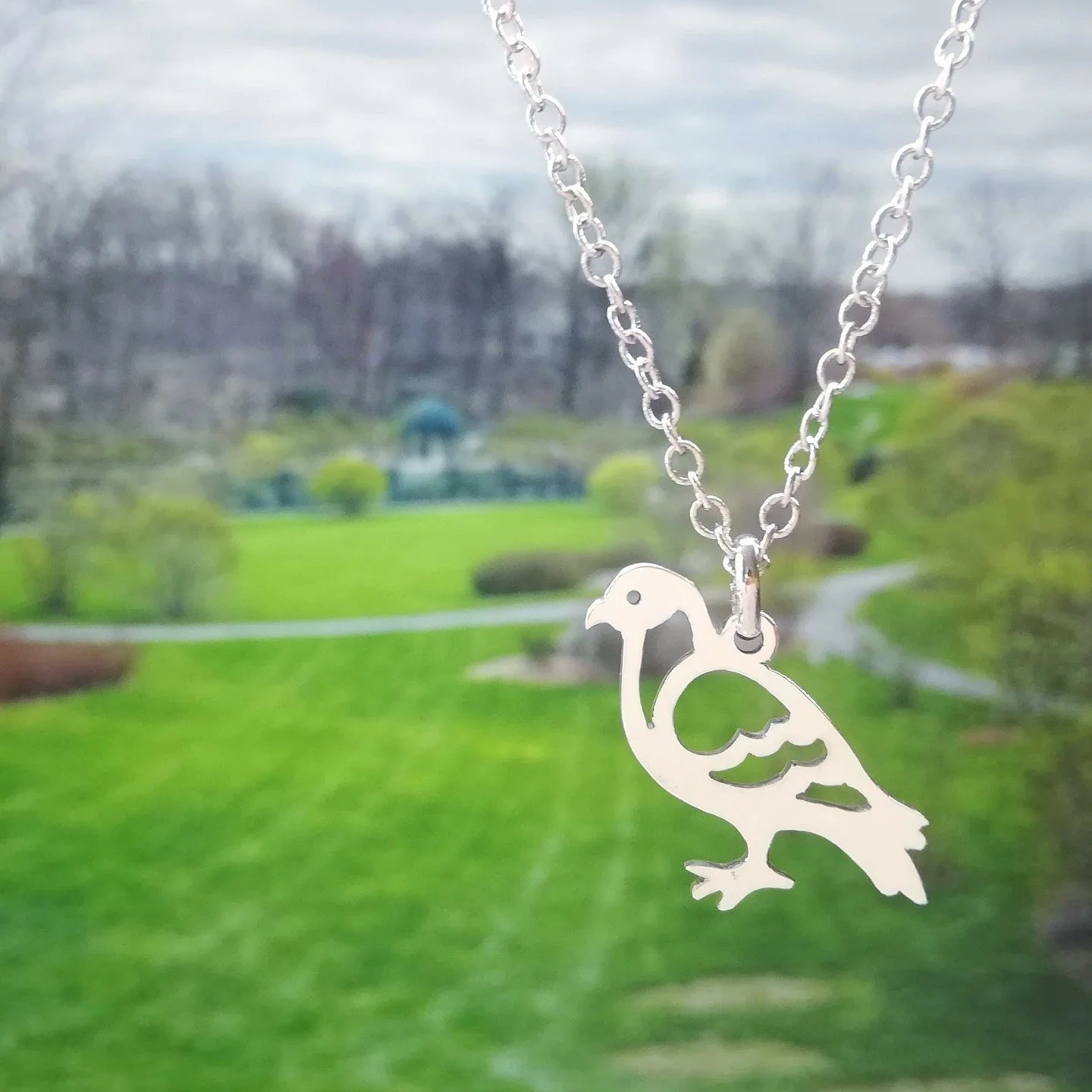 Pigeon necklace (silver color).jpg
