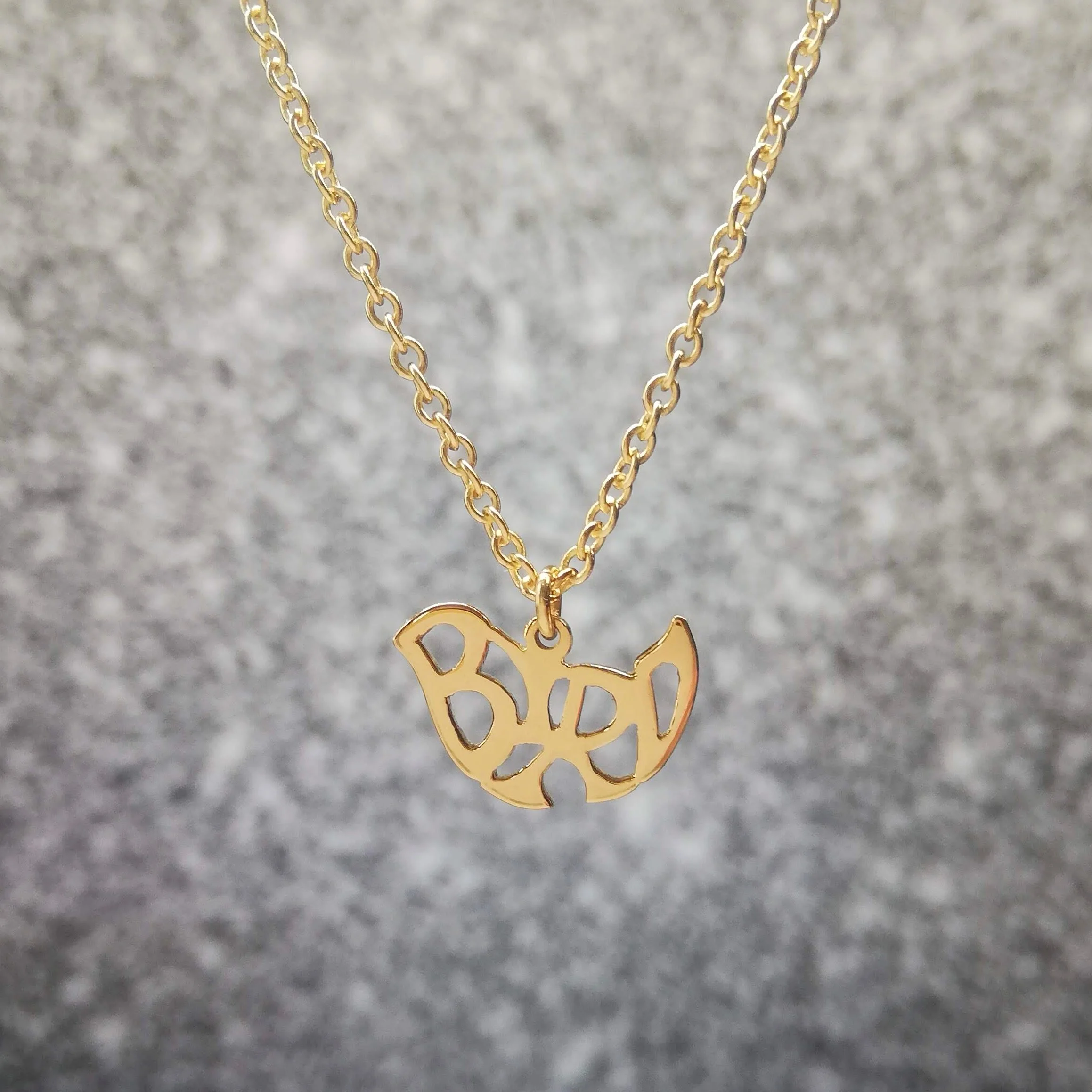Satokomatsu-Bird in English necklace