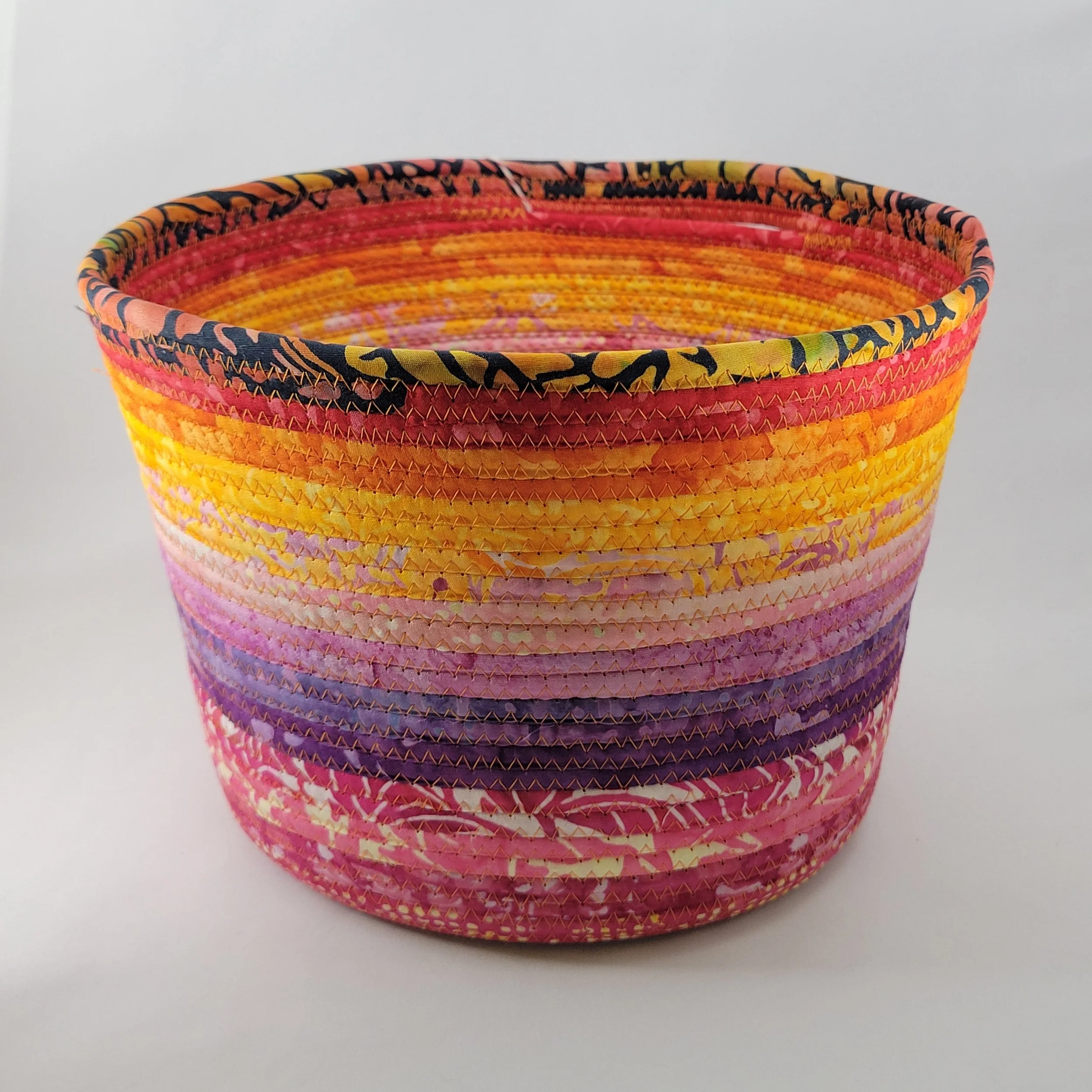 Handle Basket red_gold_purple_pink - pic1.jpg