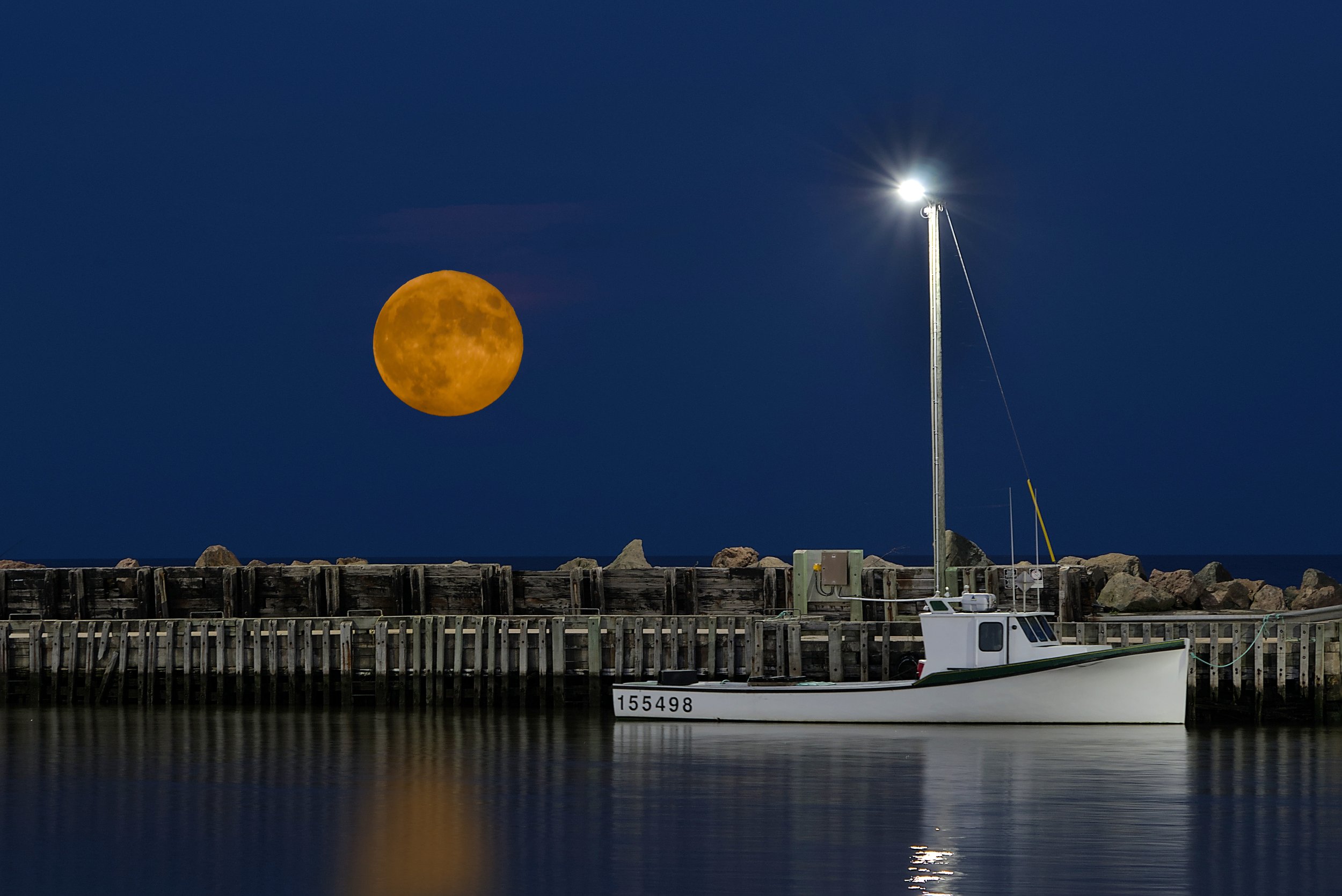 Full Moon in Caissie Cape.jpg