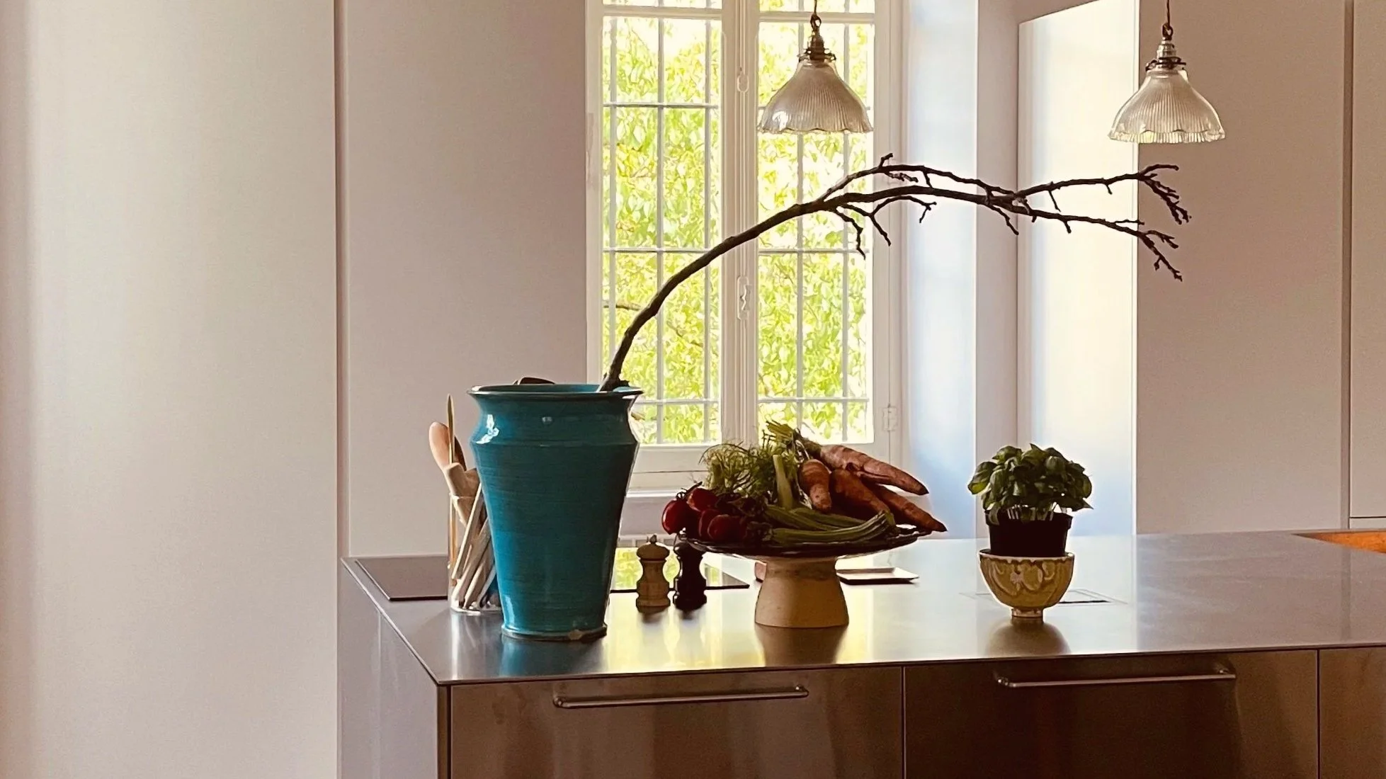 Bright kitchen at Villa Oberti, a charming countryside villa near Mondovì and the Langhe in Piedmont