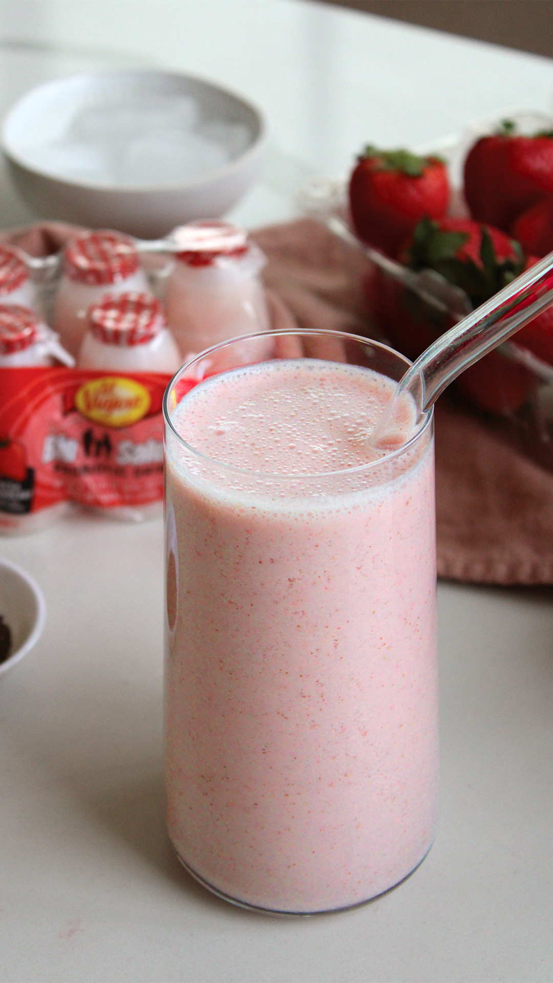 Strawberry Probiotic Smoothie