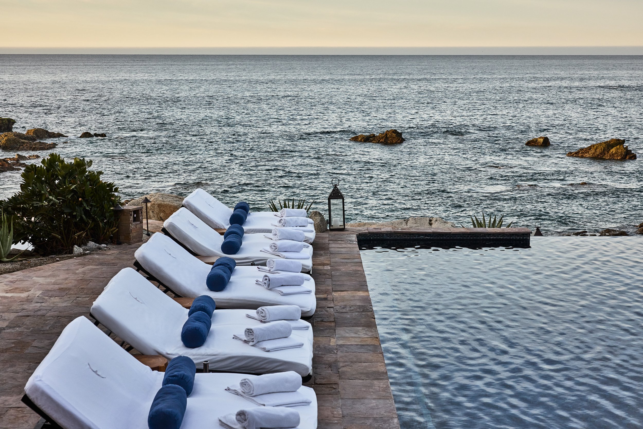 ESP_Public-Spaces_Adult-Pool_2024_2024_0A5A6885.jpg