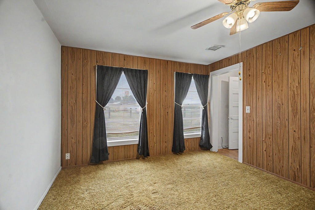 102NMossLakeRd-20.jpg