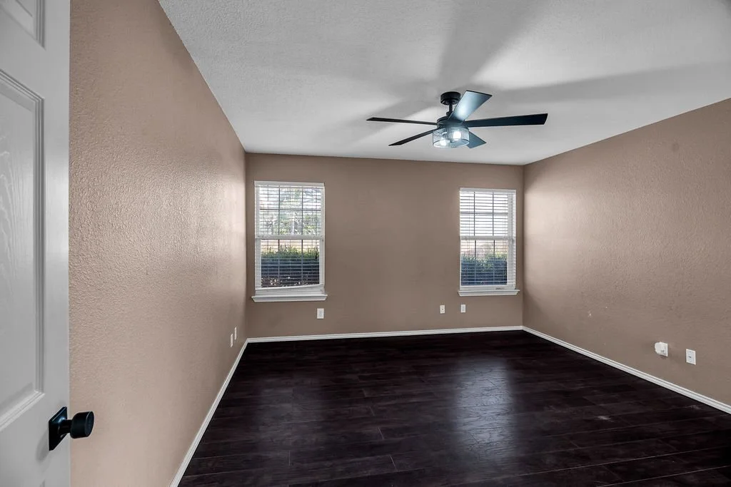 704Hillside-06.jpg
