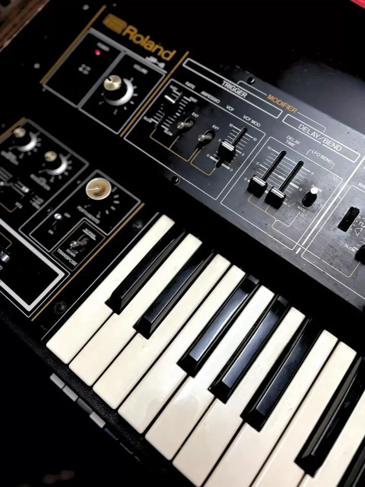 Had the chance recently to play around with a Roland Jupiter-4 from 1979. A true analog classic which helped define the future of electronic music!