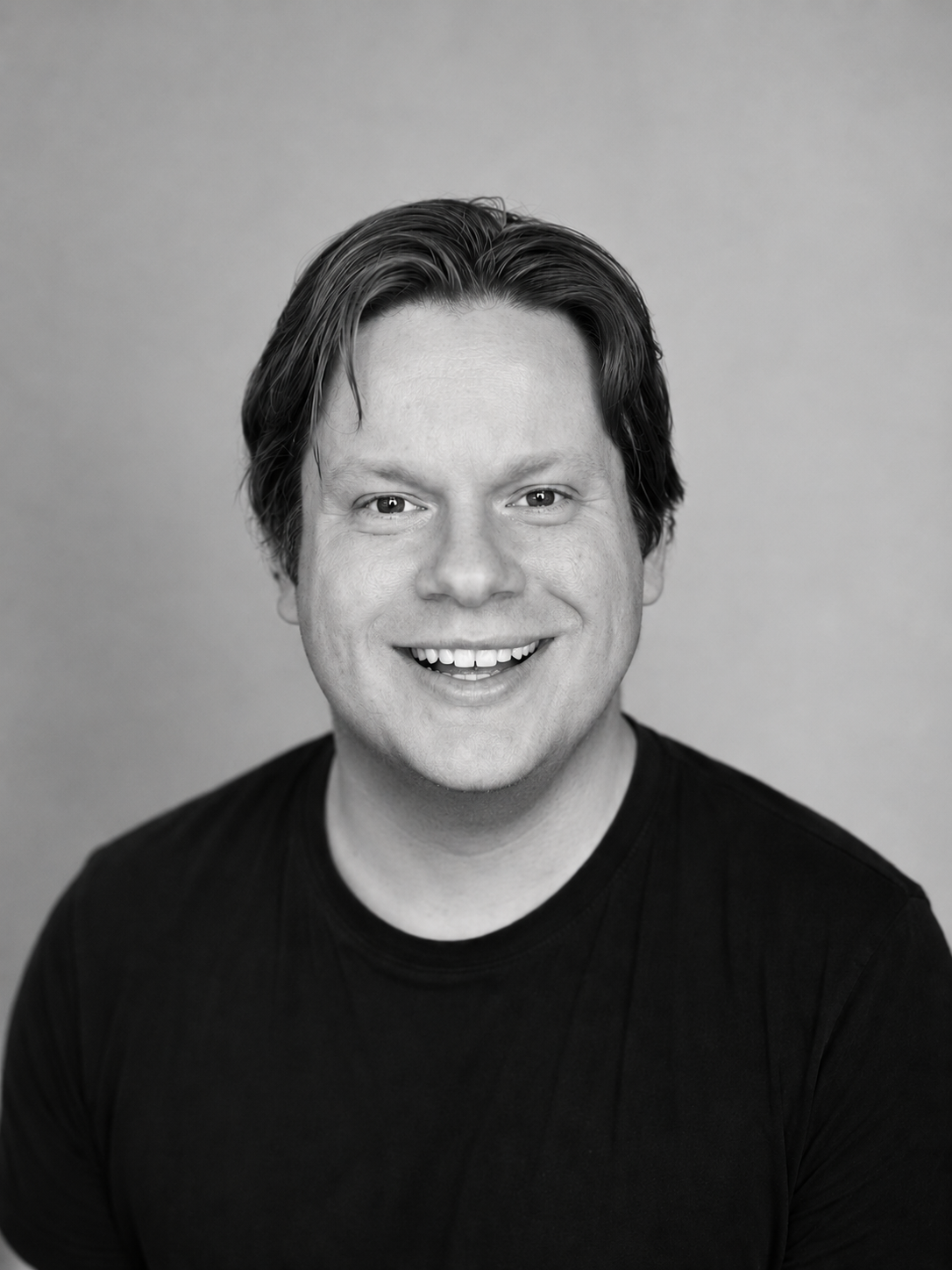 Jordan Crosby, grief therapist in seattle specializing in loss and transition