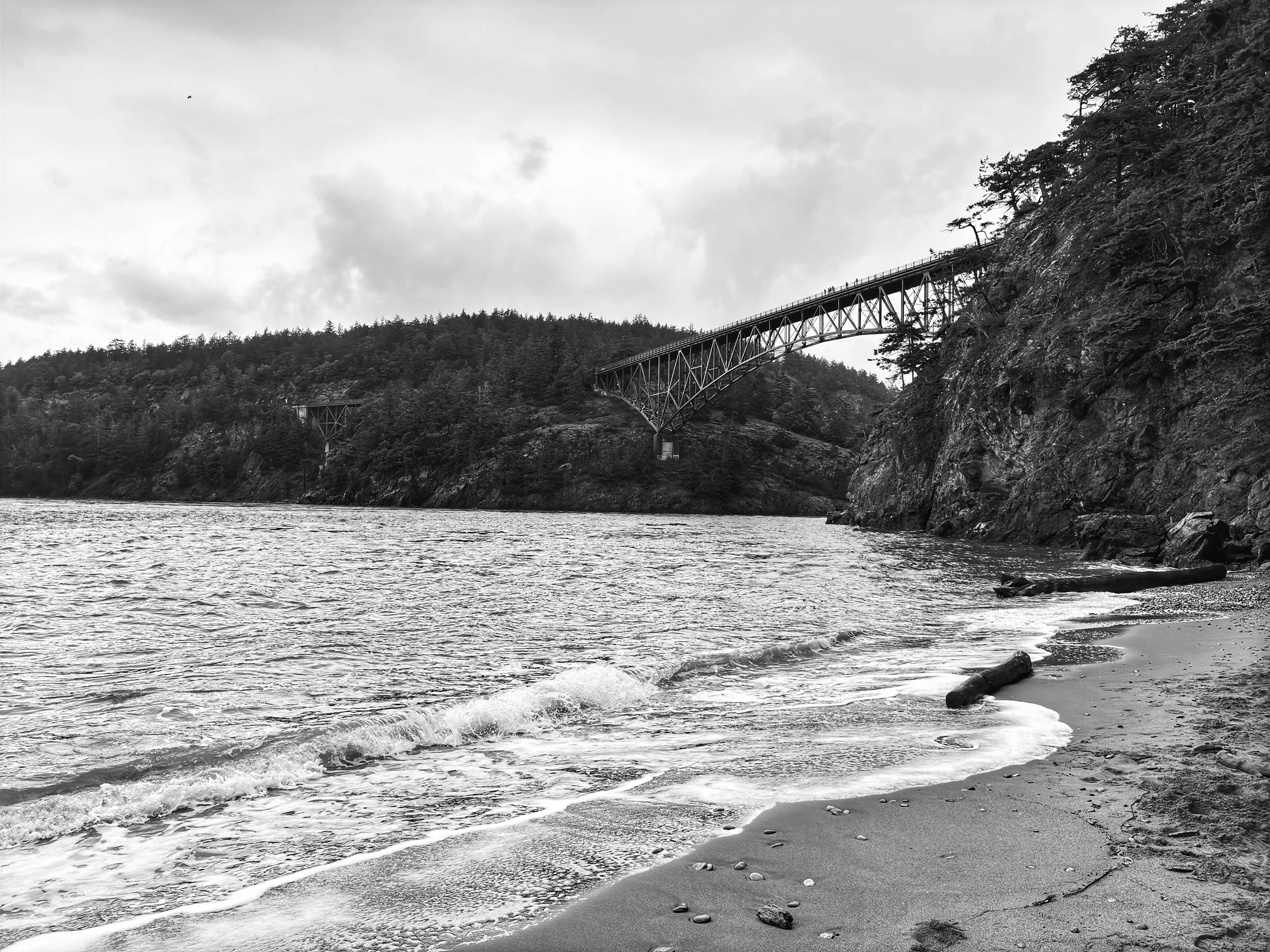 an image of Deception Pass in black and white that evokes the feelings of being in grief and feeling hopeless and yearning for peace and relief