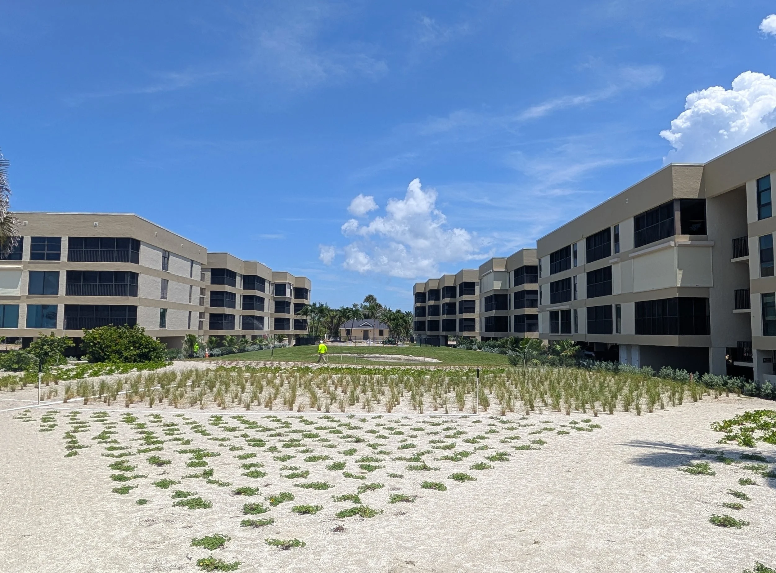 Multi Units Lanai Condos CB.jpg