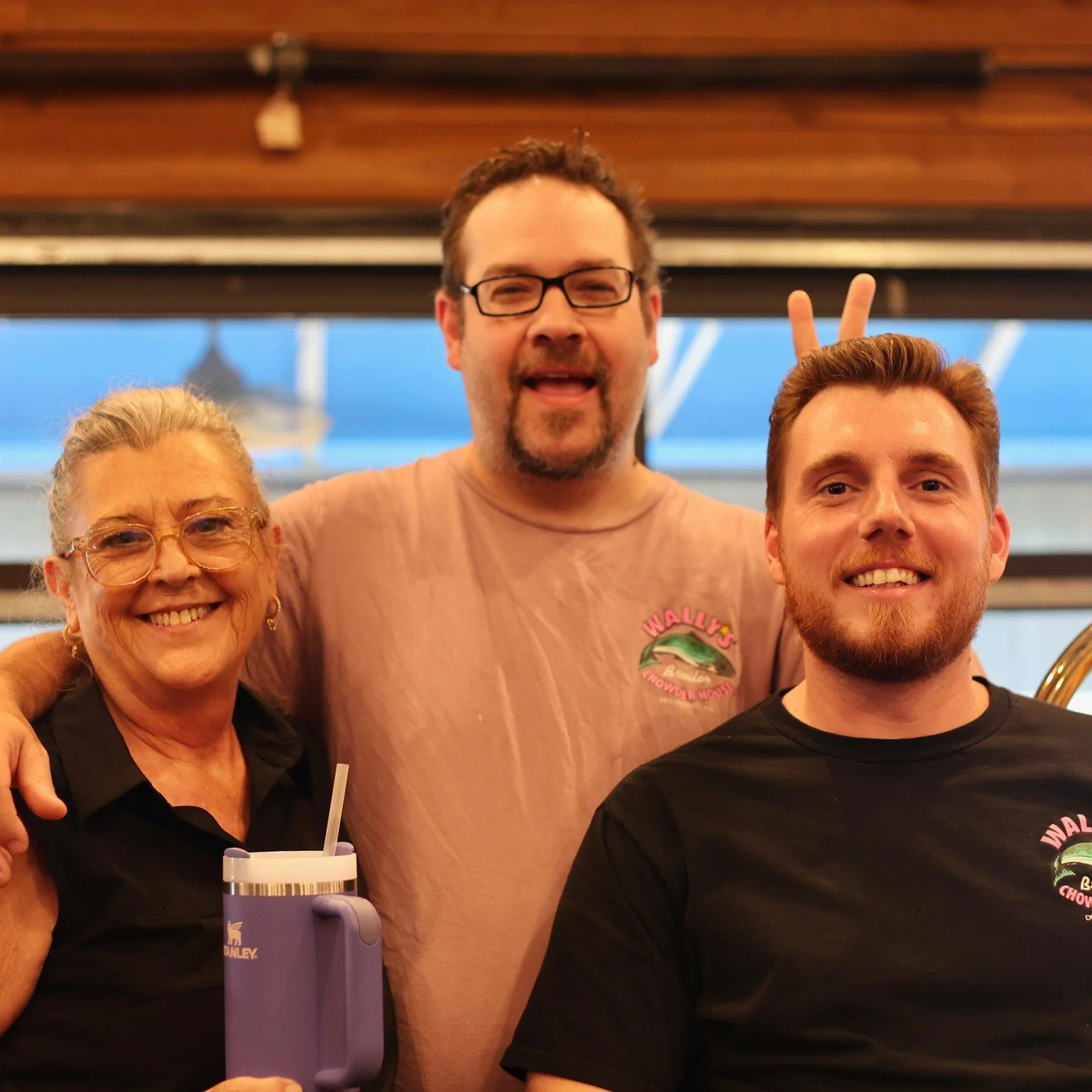 We may have new ownership, but the heart of Wally's is still the same💙
The incredible crew you know and love is still here, serving up great food, big smiles, and the welcoming atmosphere that makes this place feel like home. They're the reason Wall