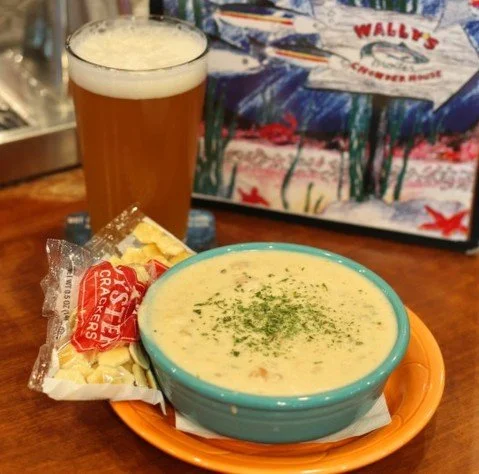 Soup season is upon us!! At Wally&rsquo;s, that means chowder! 

Come warm up with a heaping bowl (or three 😉) of Wally&rsquo;s famous chowder and make a meal of it.

#wallyschowderhouse #desmoines #chowder #bestchowderinseattle #soupseason