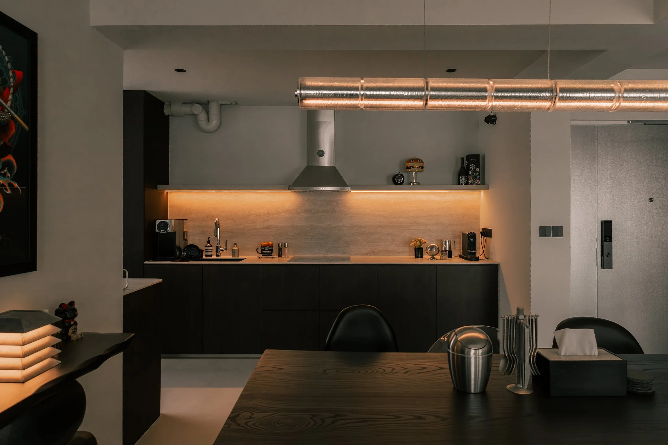 Wide Kitchen 01.jpg