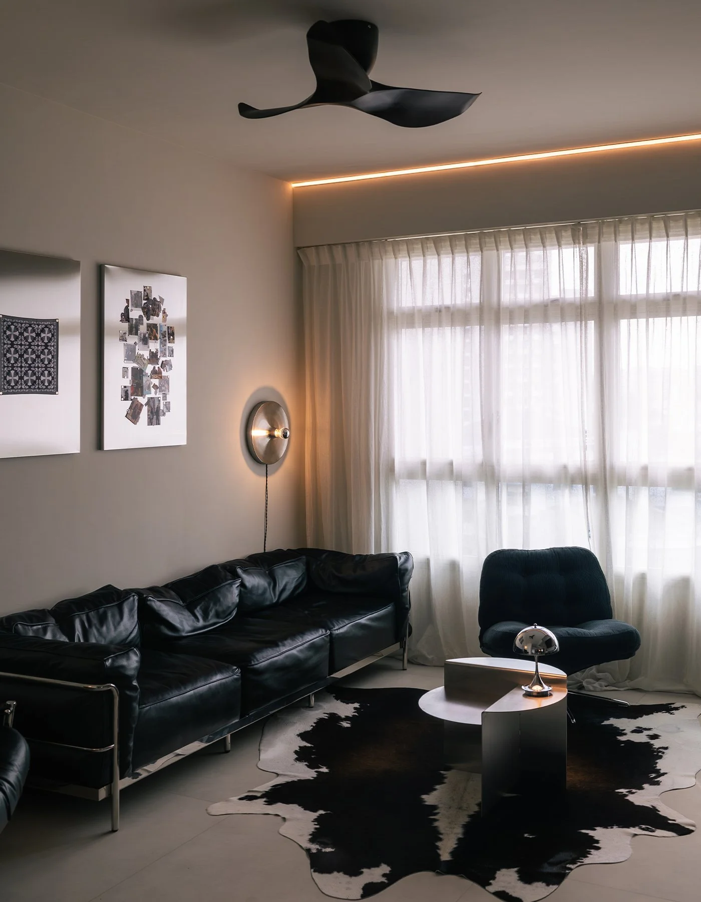 Living Room 02.jpg