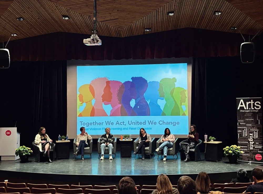 Lucy Snider presenting at a professional event on sex therapy
