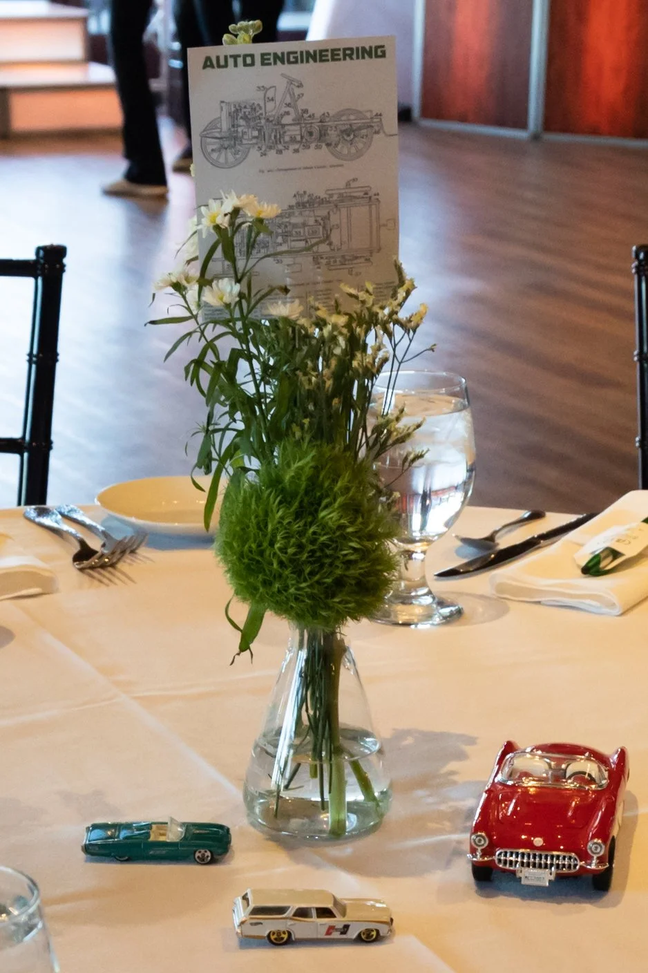 0990_0999_CalebsBar-J1880.jpg