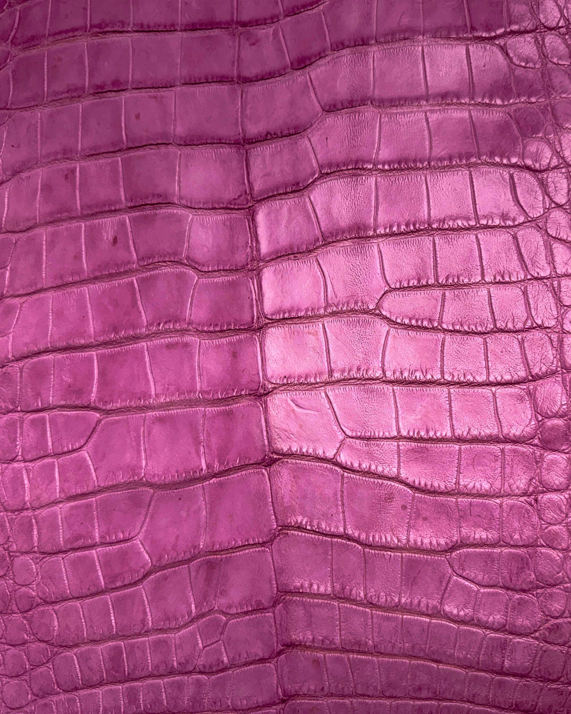 Pink | Alligator Skin