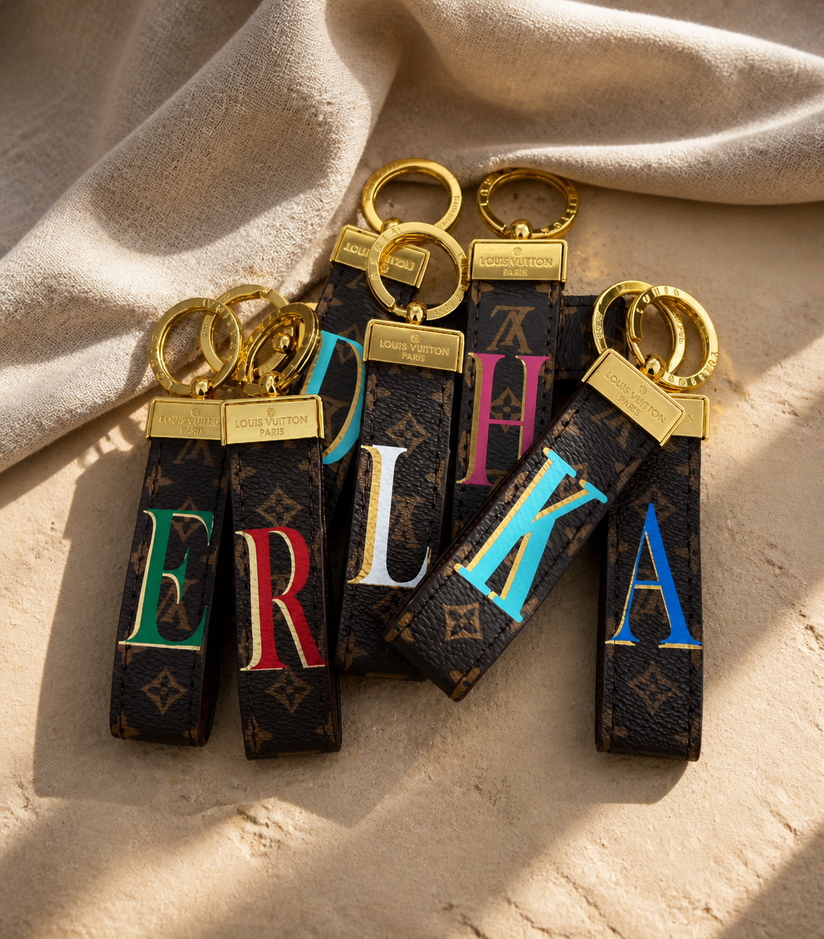 LV Keychain Front Background.png