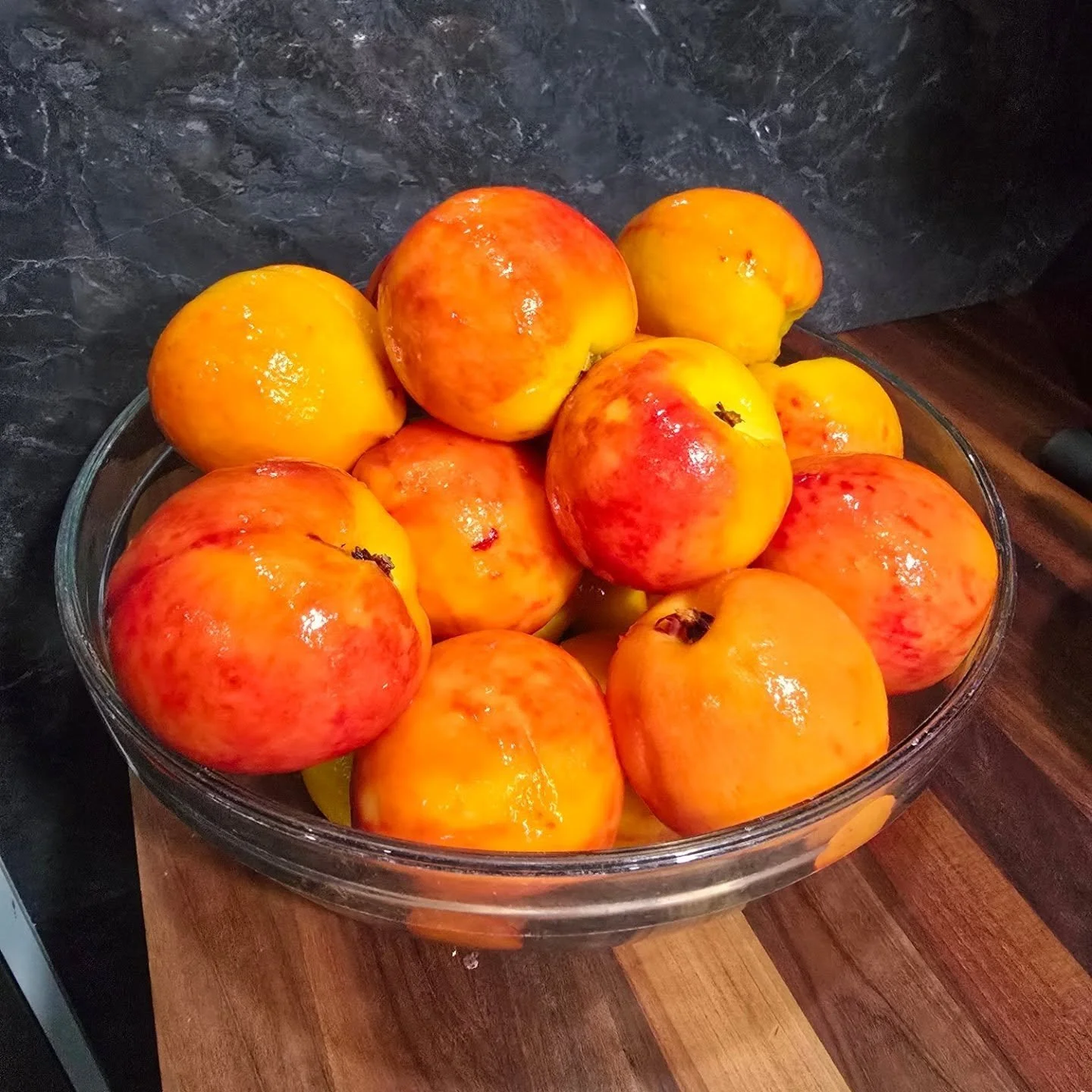 Peeled peaches for peaches and cream caramels! 🤩 so pretty!!