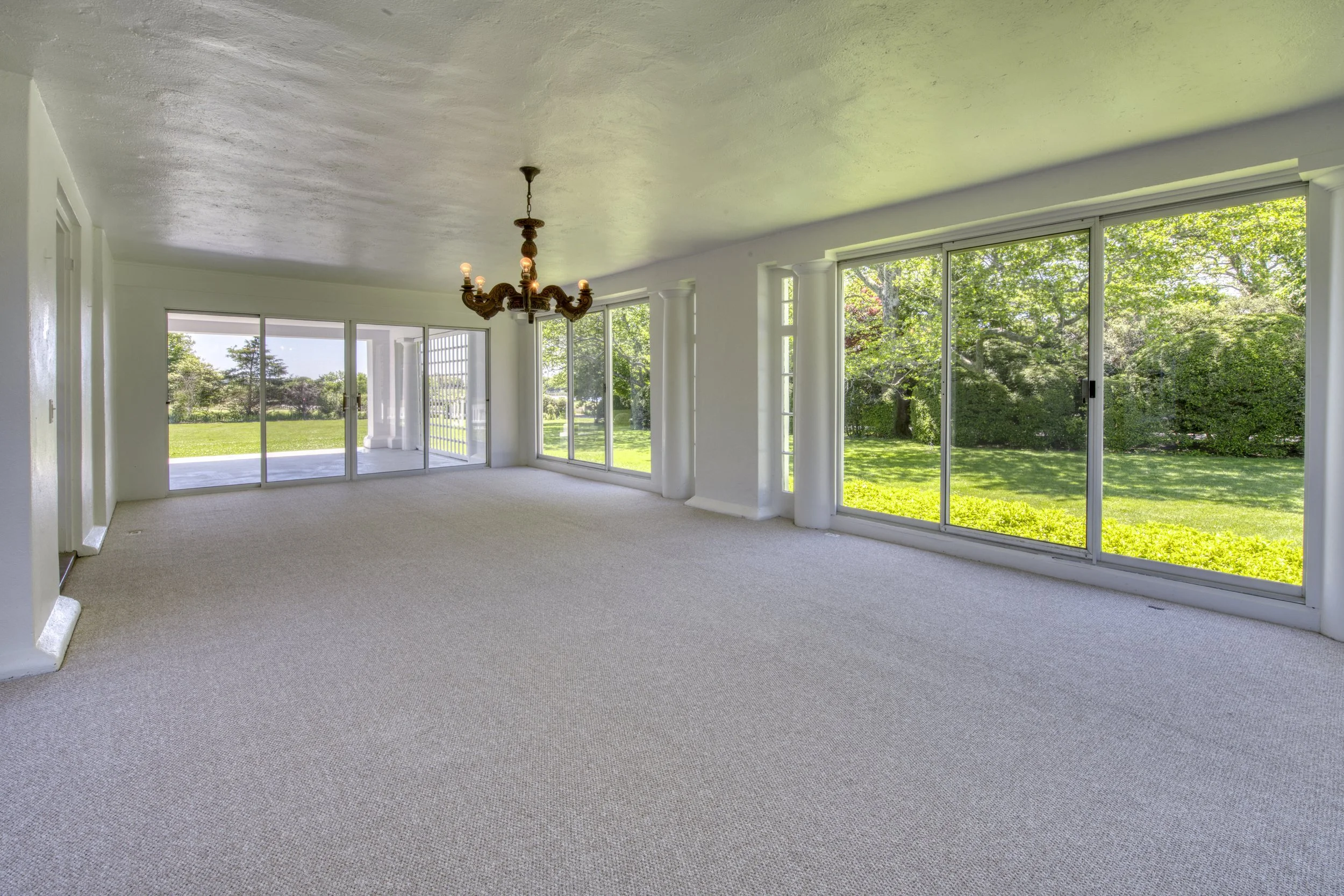 80 Dunemere Ln EH_Sun Porch.jpg