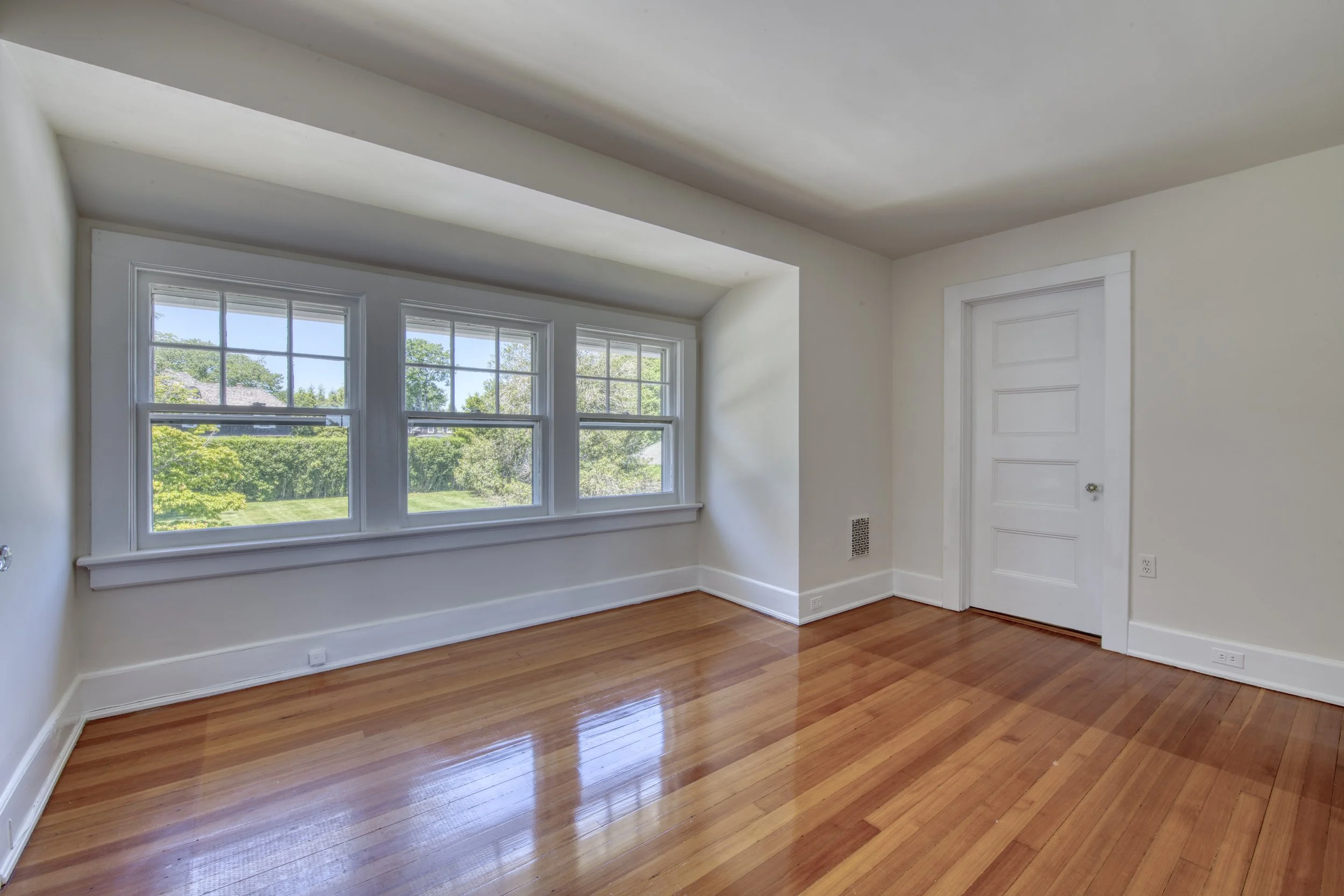 80 Dunemere Ln EH_Guest BR 1.jpg