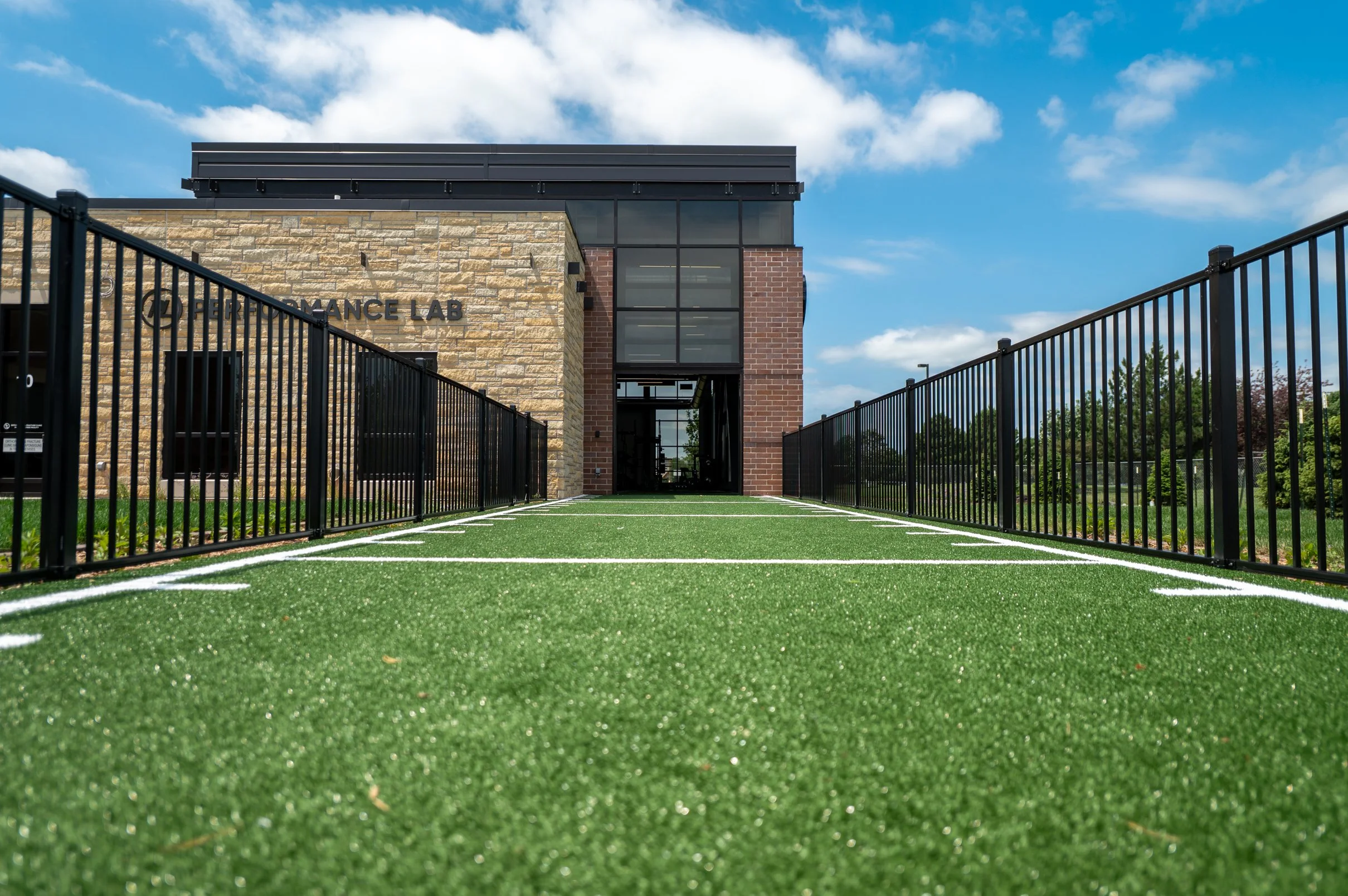OFC-PerformanceLab-LaunchPhotos-EVANTAYLORSTUDIOS-2025-8797.jpg