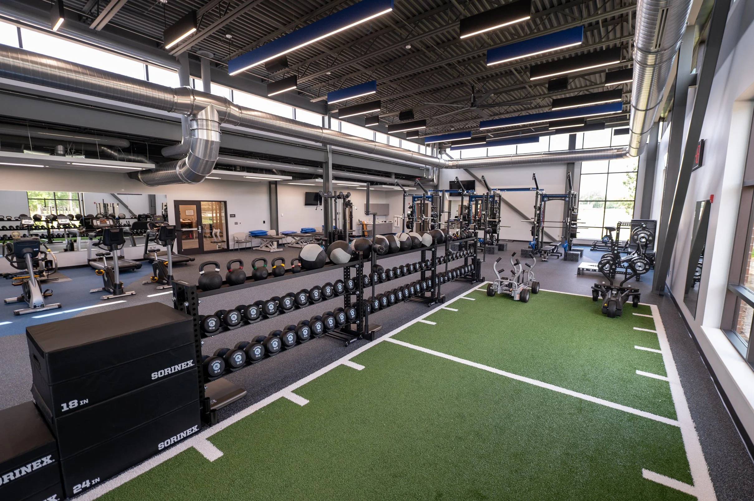OFC-PerformanceLab-LaunchPhotos-EVANTAYLORSTUDIOS-2025-8699 (1).jpg