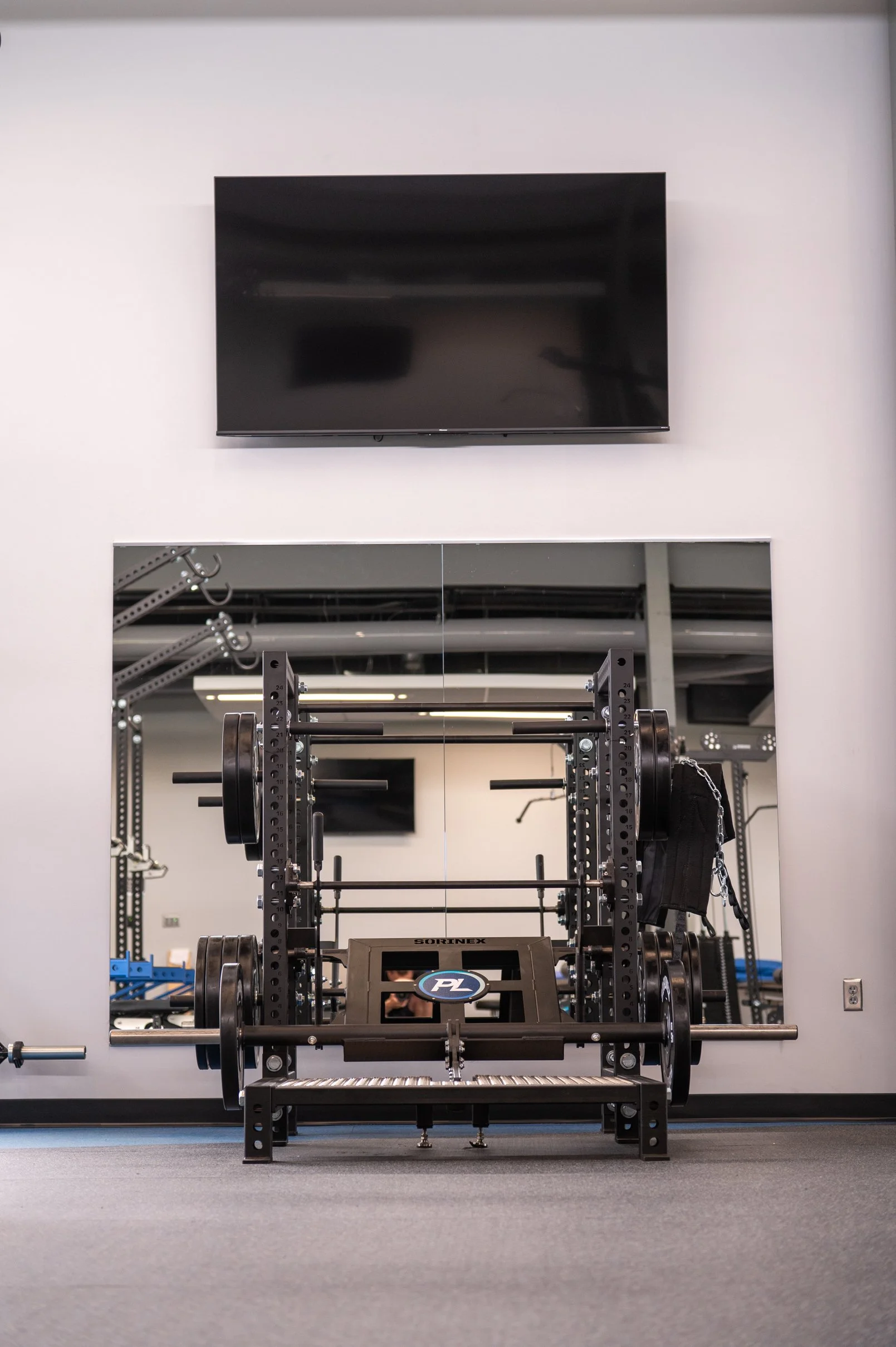 OFC-PerformanceLab-LaunchPhotos-EVANTAYLORSTUDIOS-2025-8963.jpg
