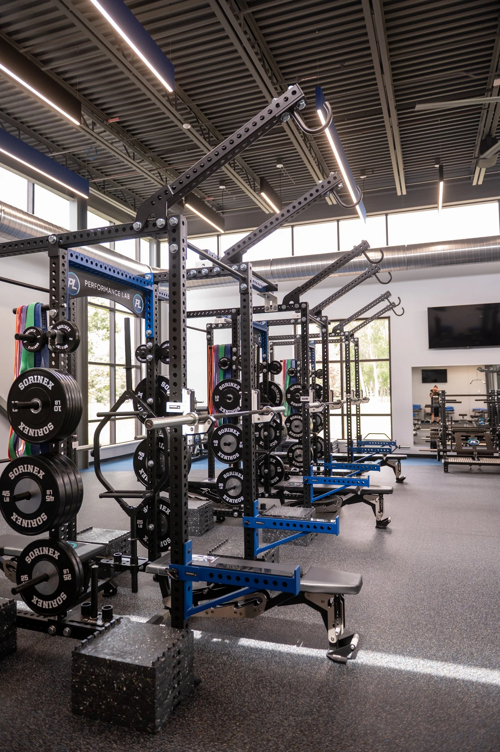 OFC-PerformanceLab-LaunchPhotos-EVANTAYLORSTUDIOS-2025-8956.jpg