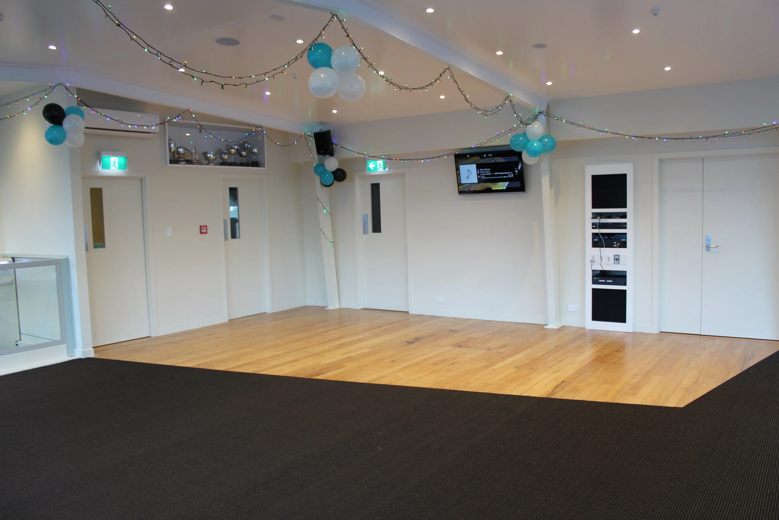 Main Room 3.JPG
